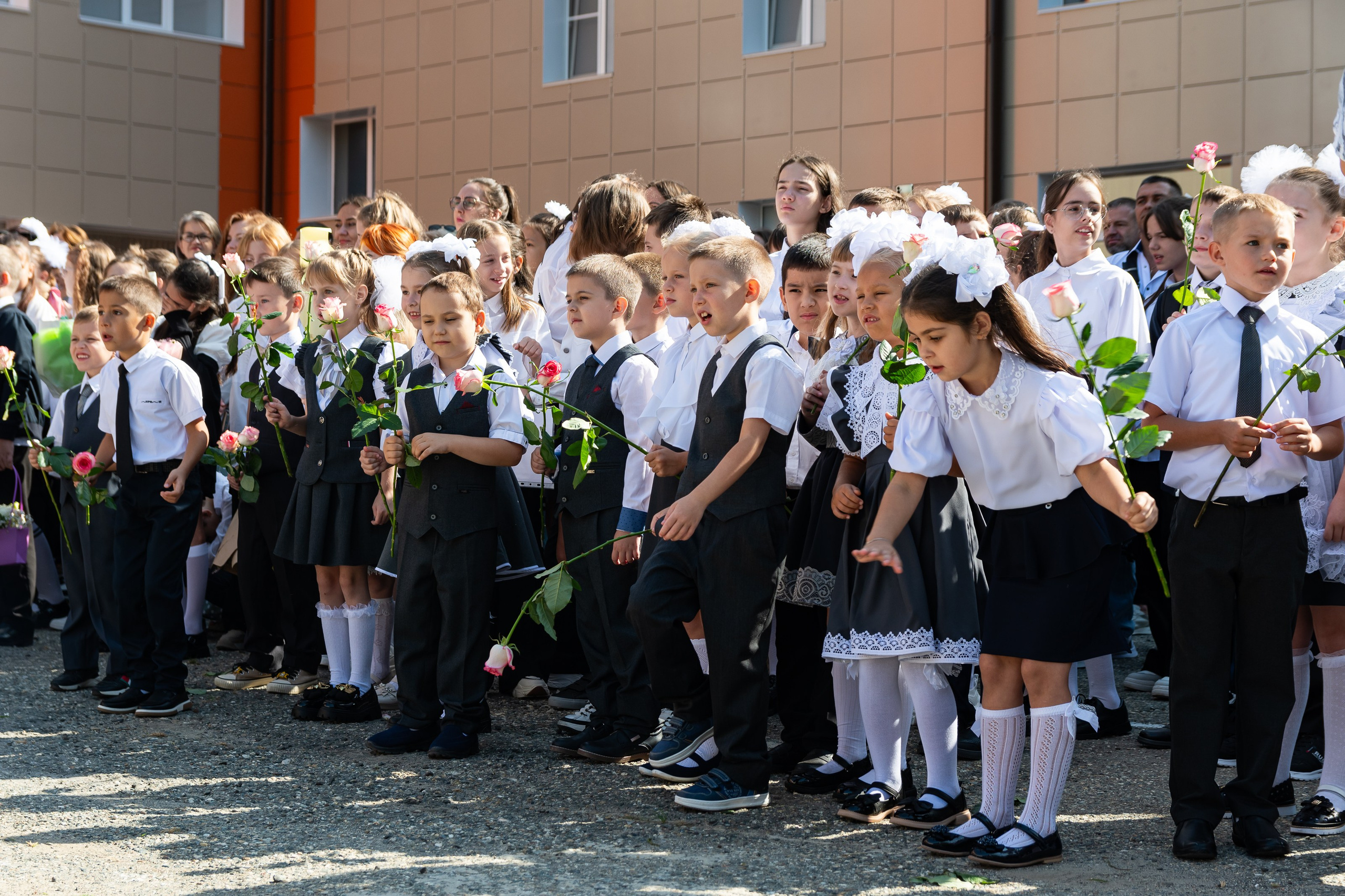 Школьная линейка. Репортажный фотограф в Ставрополе