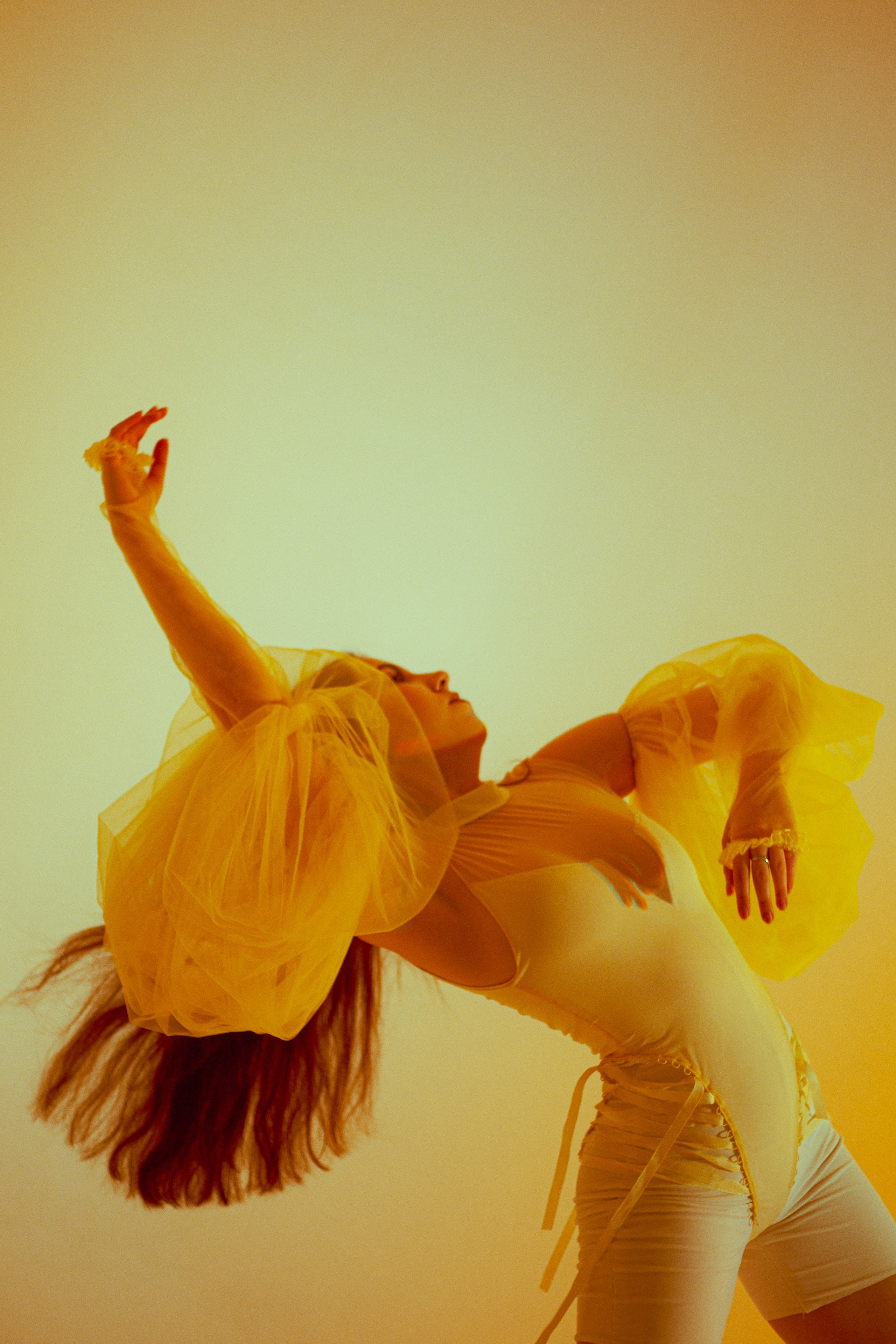 Магия танца: Солнце и Вода. Арт-фотограф Крис Л. в Тобольске: портрет, семейные, свадьбы