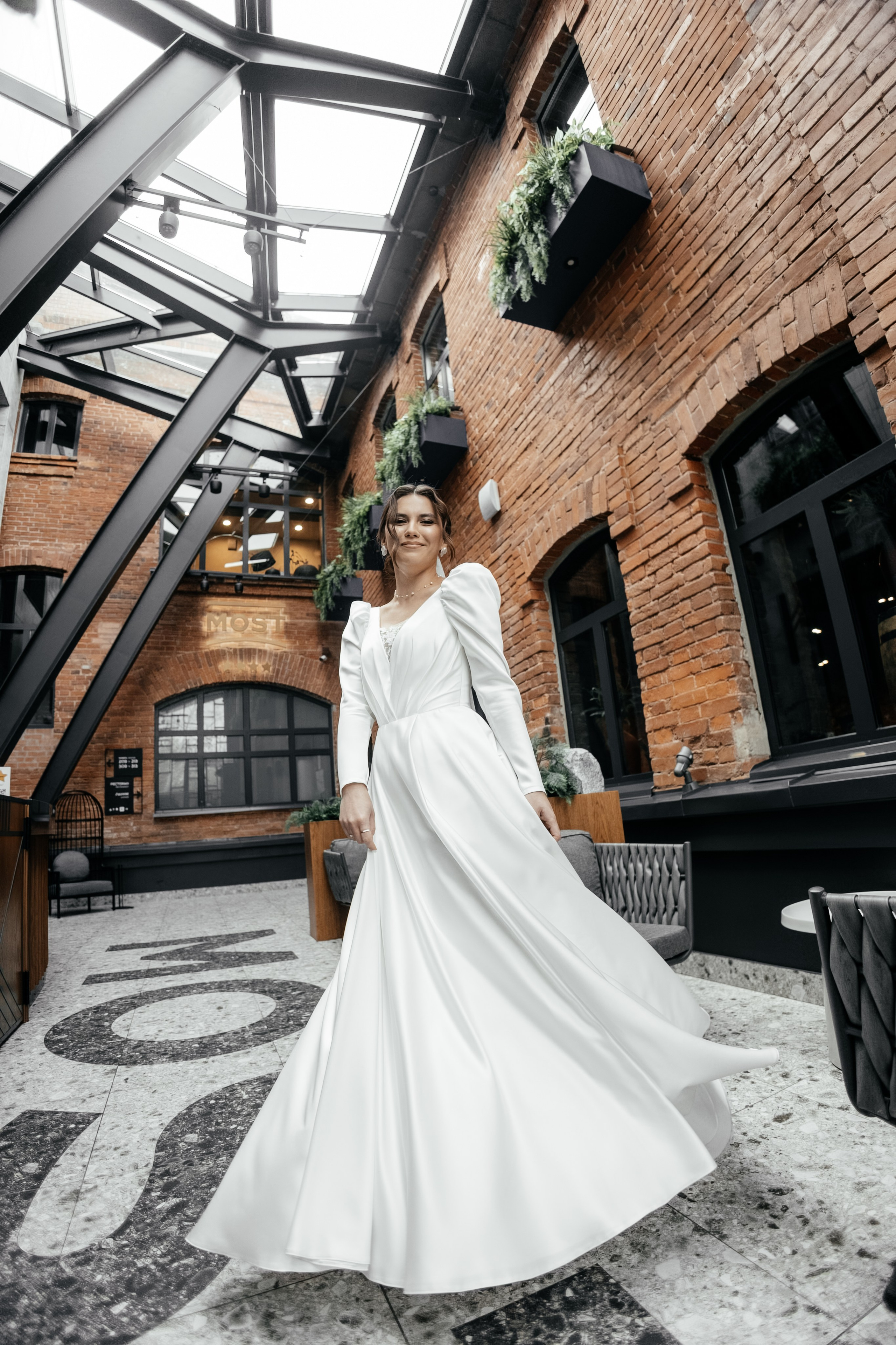R&I WEDDING DAY. ФОТОГРАФ | ВИДЕОГРАФ | КУРГАН | ТЮМЕНЬ | ЕКБ Михаил Сутягин