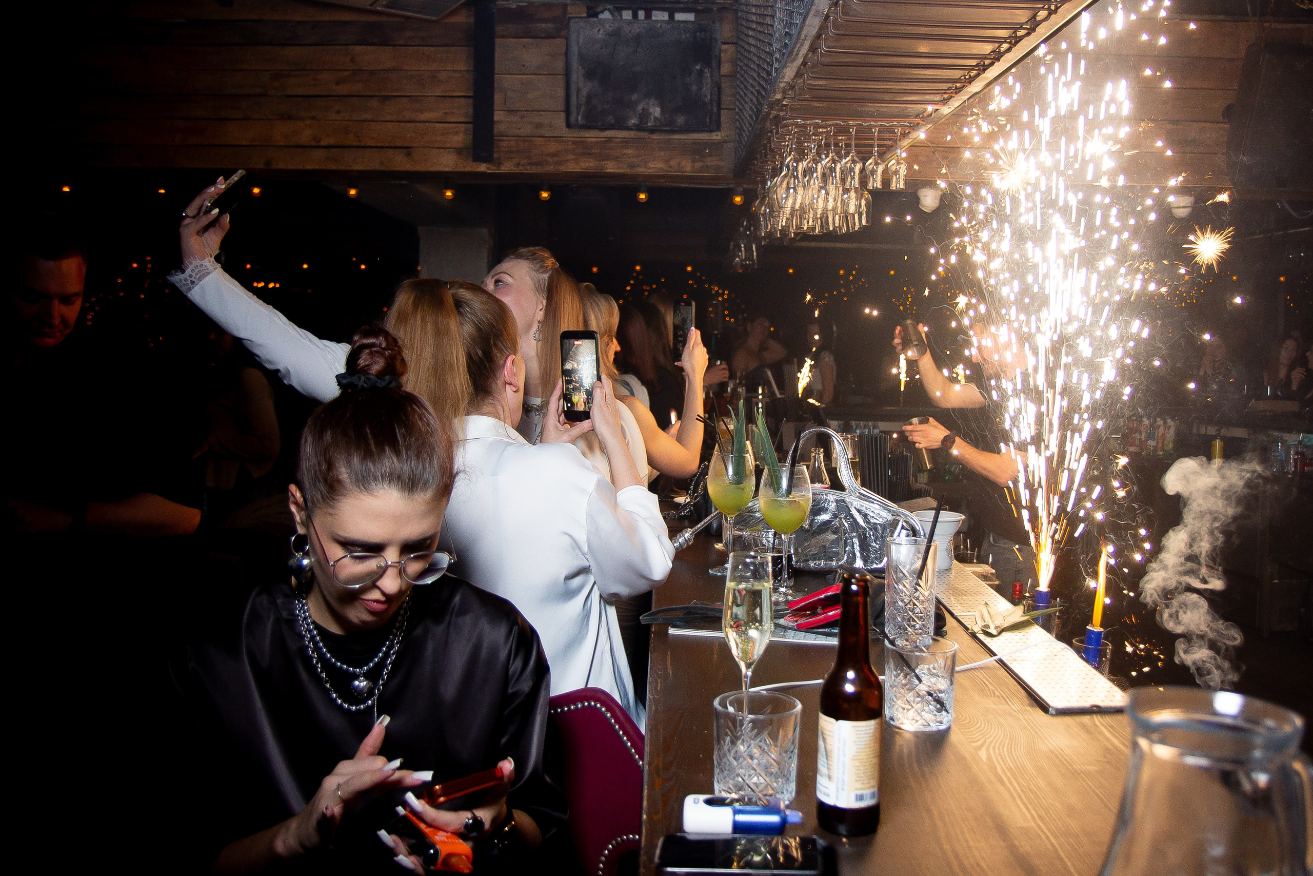 Концерт VA.NO | QUEST PISTOLS SHOW. Репортажный фотограф в Ялте Алексей Семёнов