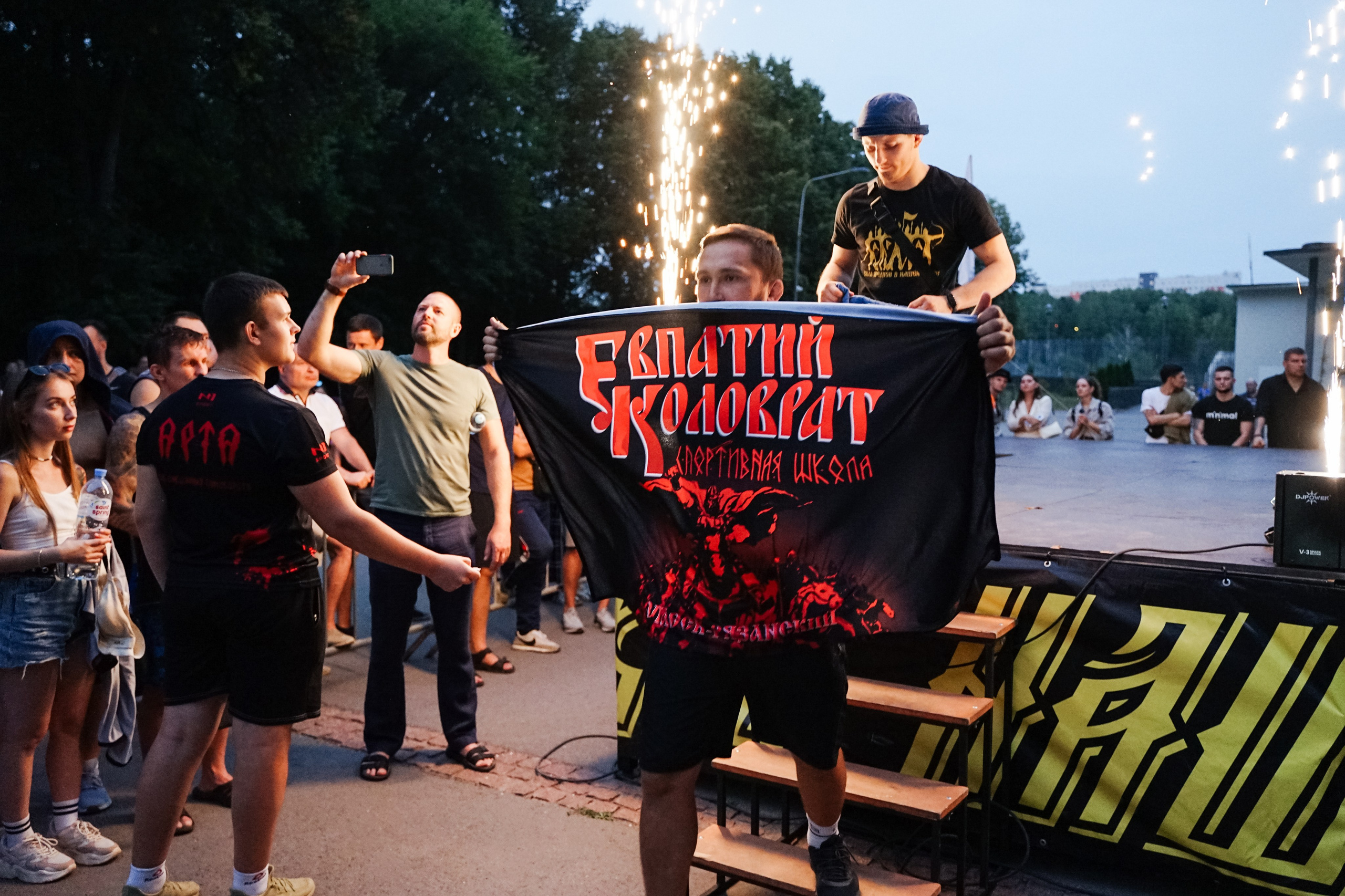 Вечер боев в ЦПКиО. Фотограф Надежда Погребняк | Рязань | Москва