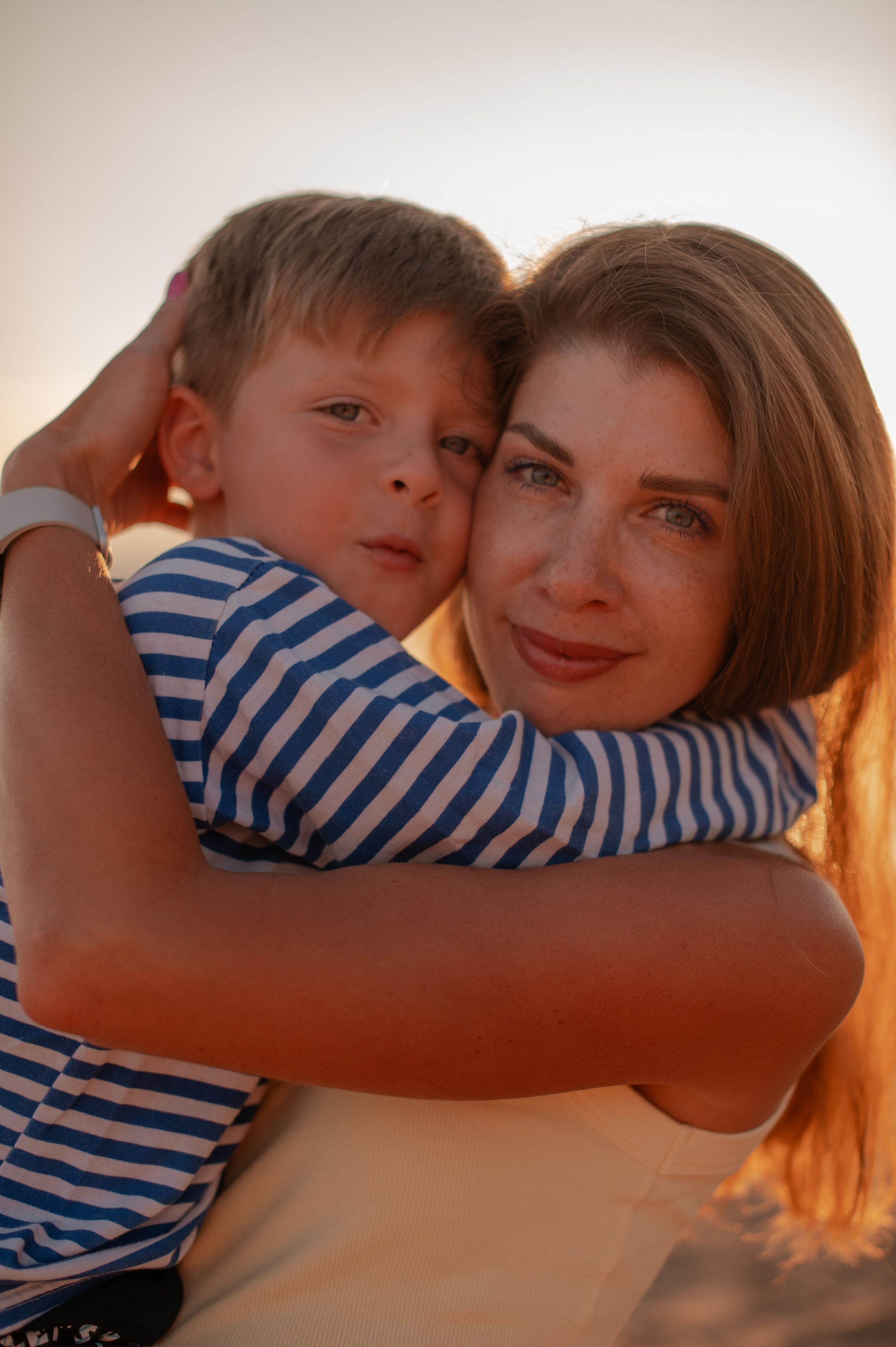 Катя и детишки на Арахлее. Фотограф Виктория Воронина