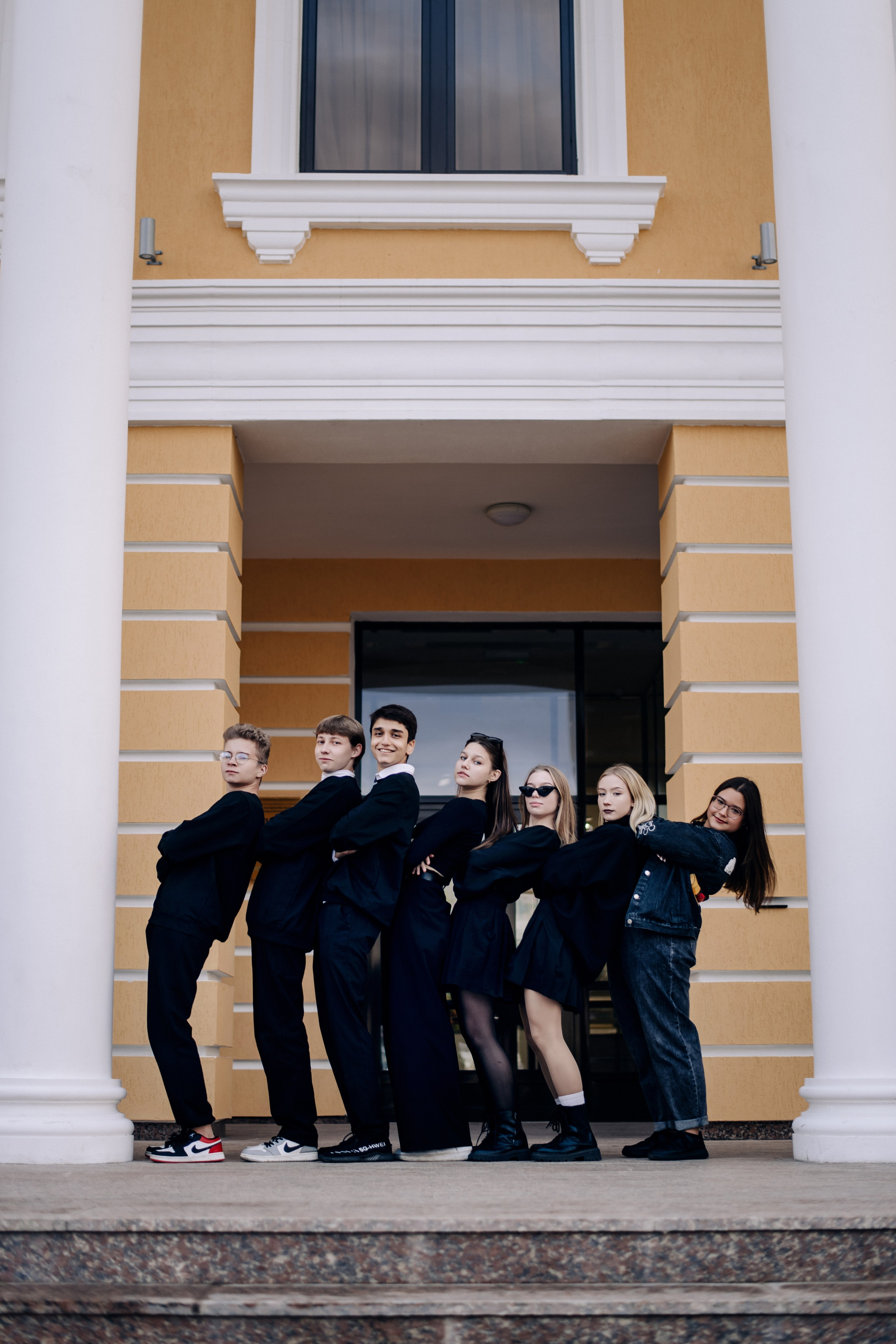 11 класс. Фотограф — МАРИЯ МЕДВЕДЕВА