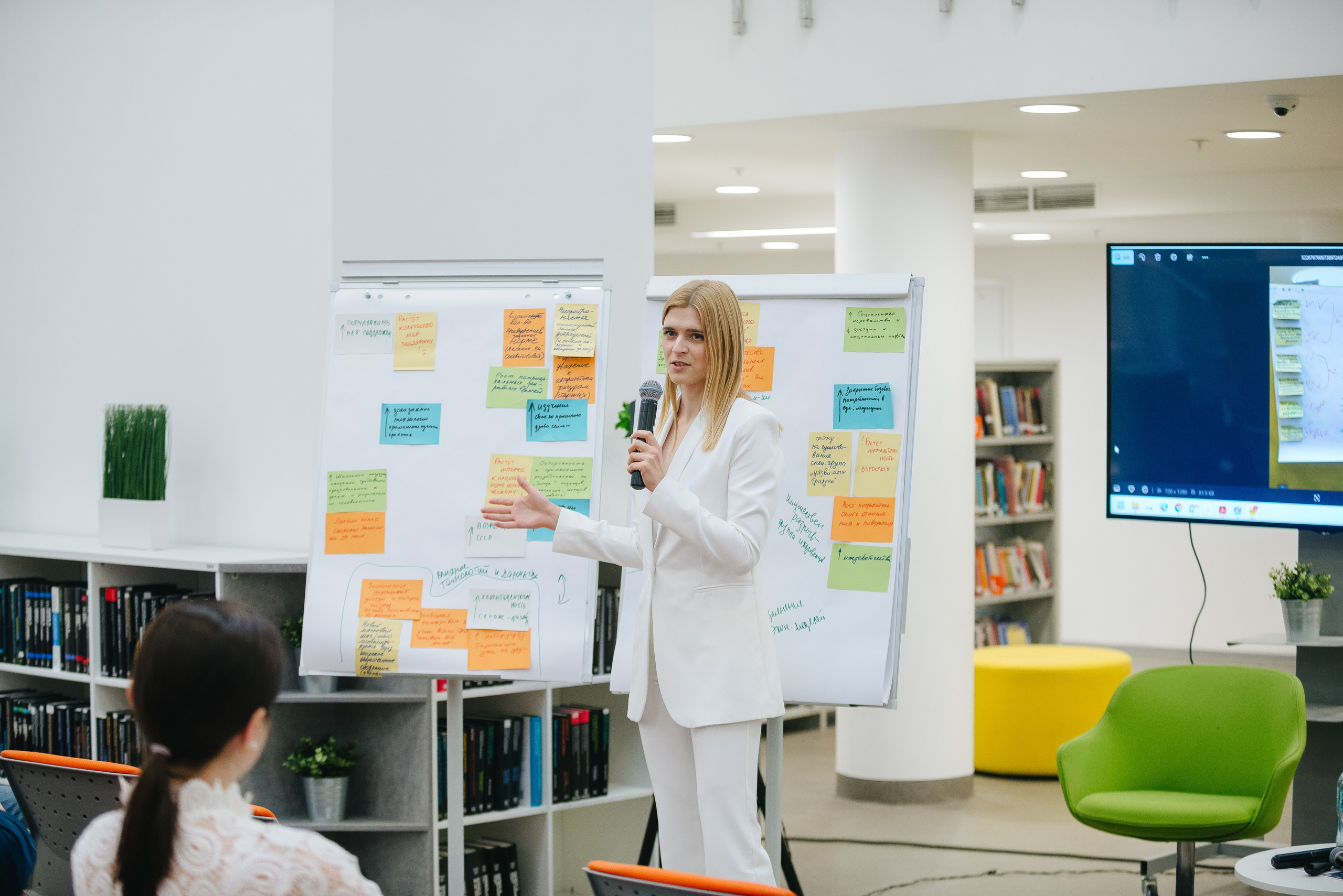 Стратсессия «Лабиринт гипотез». Даниил Сергеев: репортажный фотограф