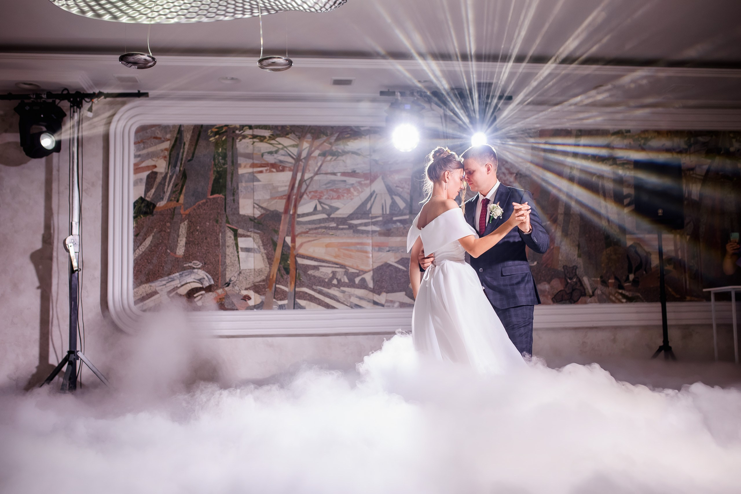 Евгений и Юлия. Совместные сборы. Интурист. Выездная. Фото с Китами. Свадебный фотограф в Хабаровске