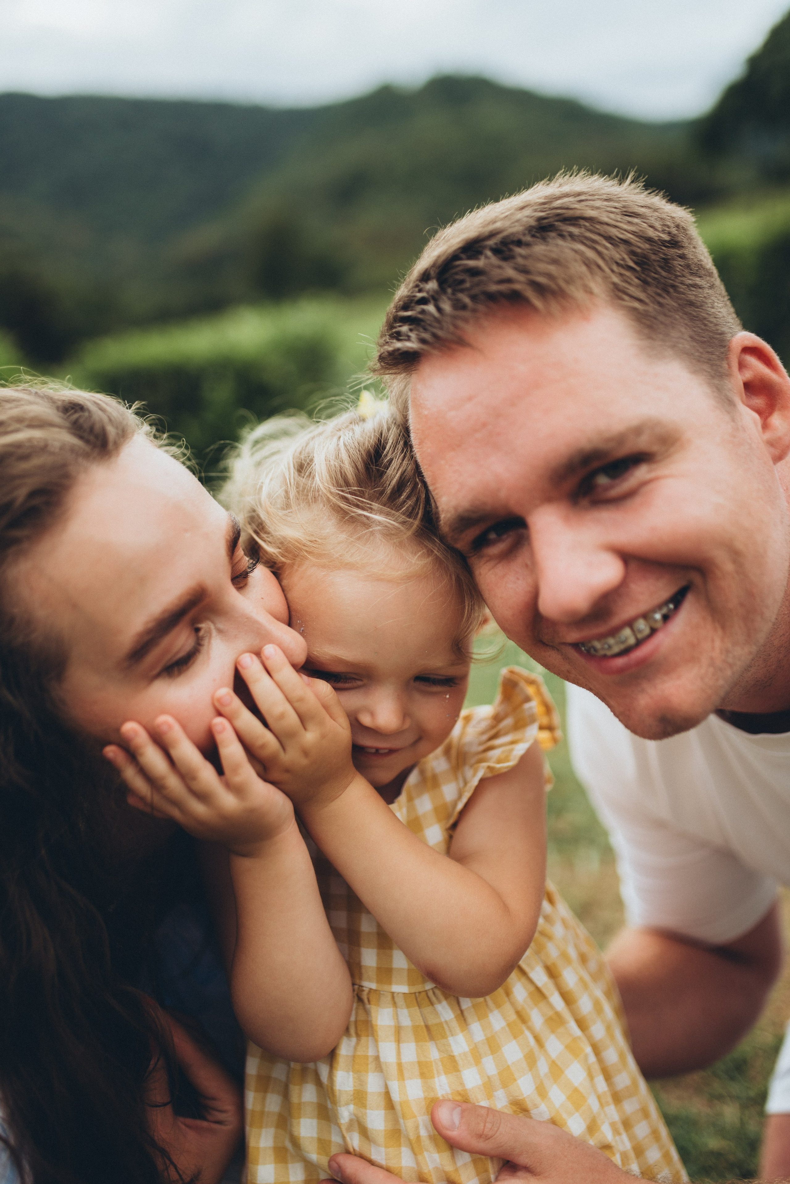 Семейная фотосессия на чайной плантации Сочи. Фотограф в Сочи — Маргарита Поганова