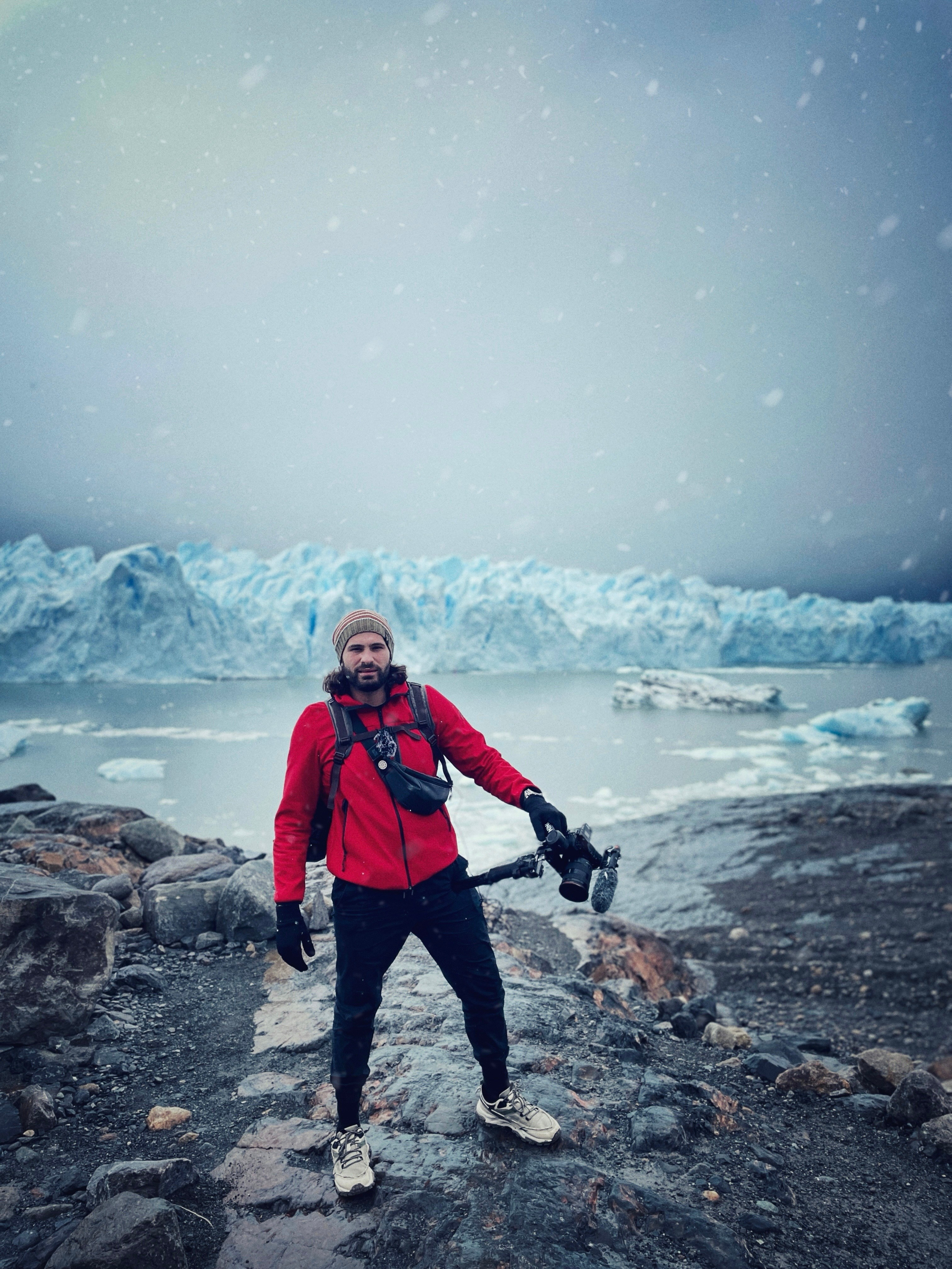 Обо мне. Видеограф Тамаз Цикаришвили