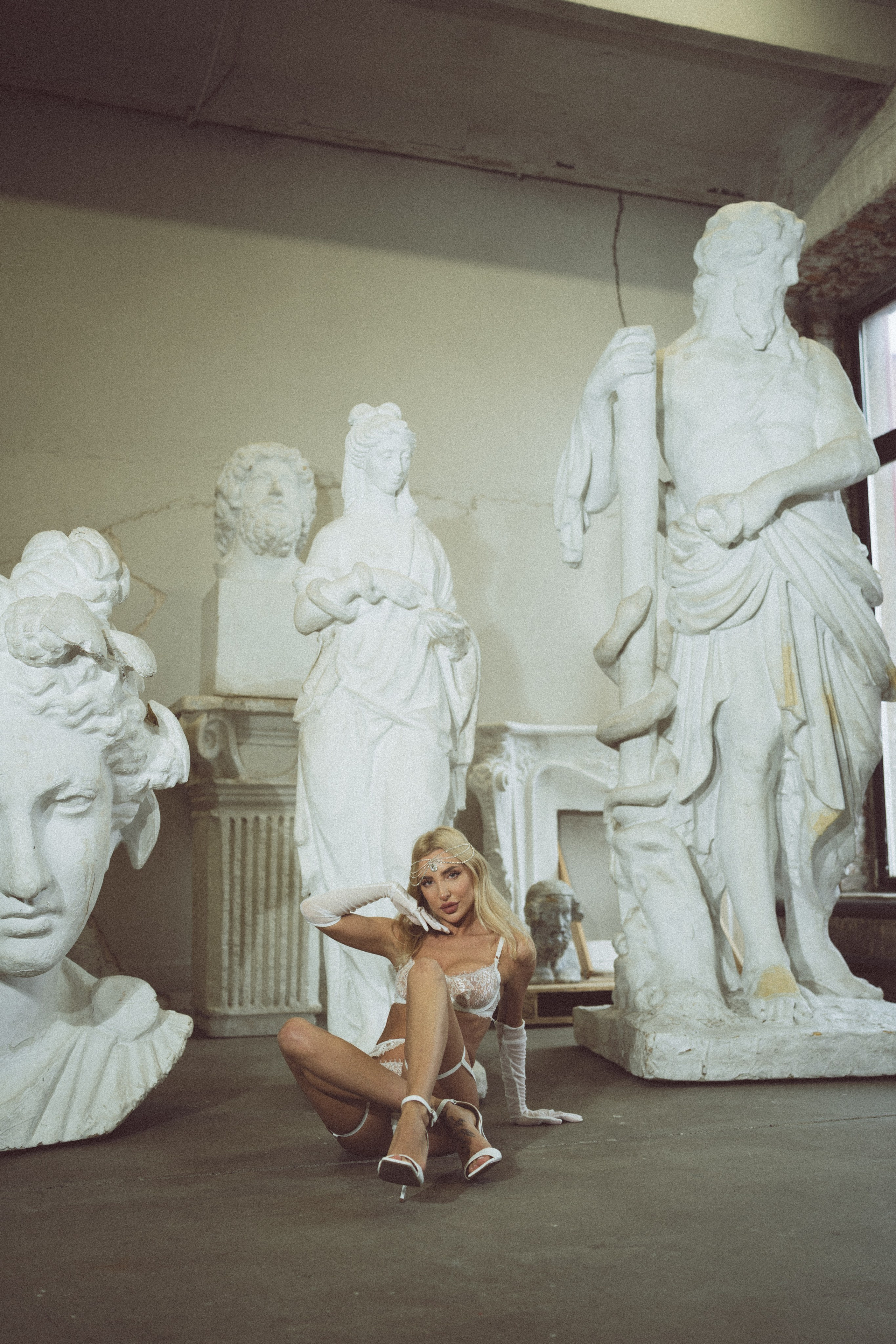 ФОТОСЕСИСИЯ В СТУДИИ ДЛЯ ДЕВУШКИ. Профессиональный фотограф, Санкт-Петербург — Виктория Богомолова