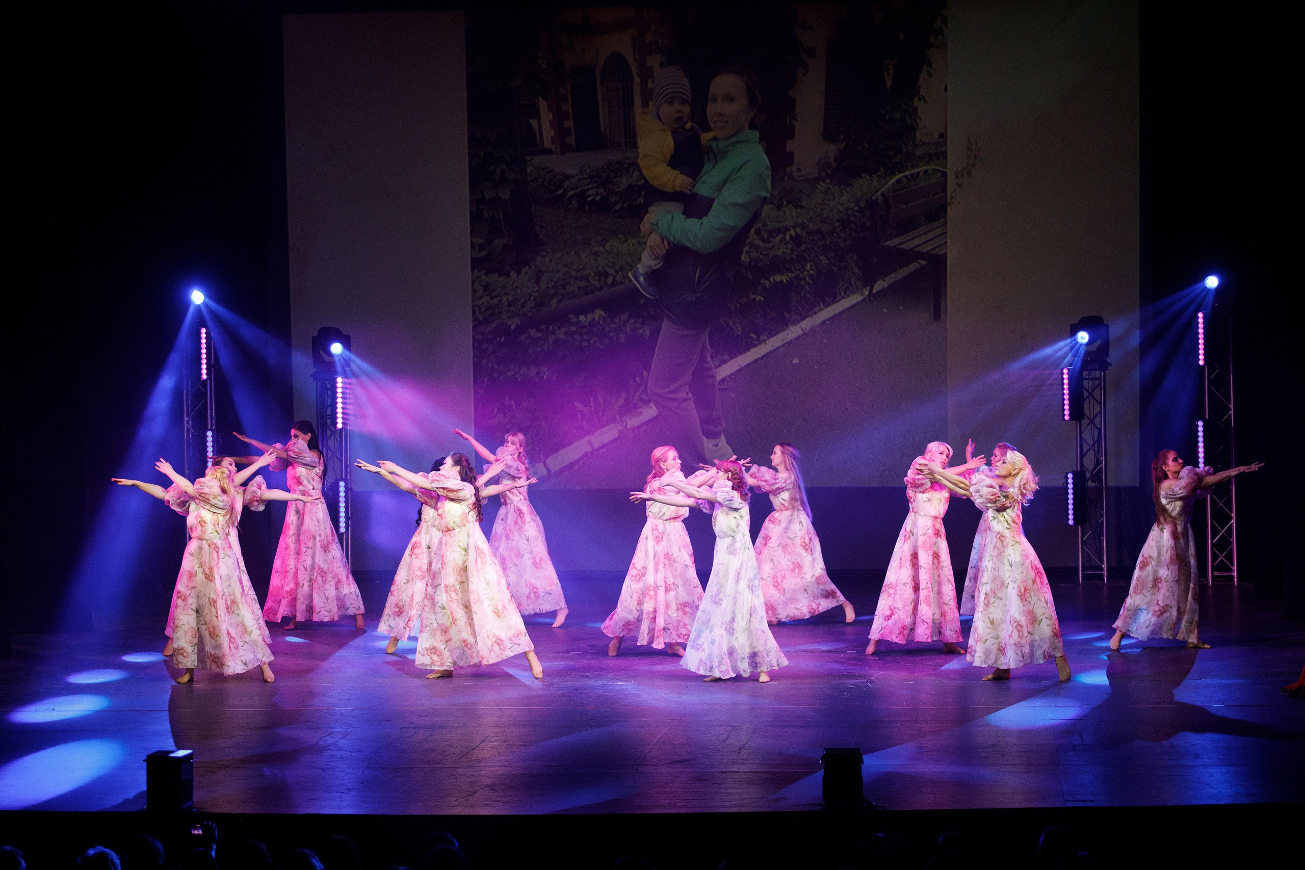 Отчётный концерт TODES Пермь. Фотограф Дмитрий Молчанов | Фотограф Пермь | Фотограф