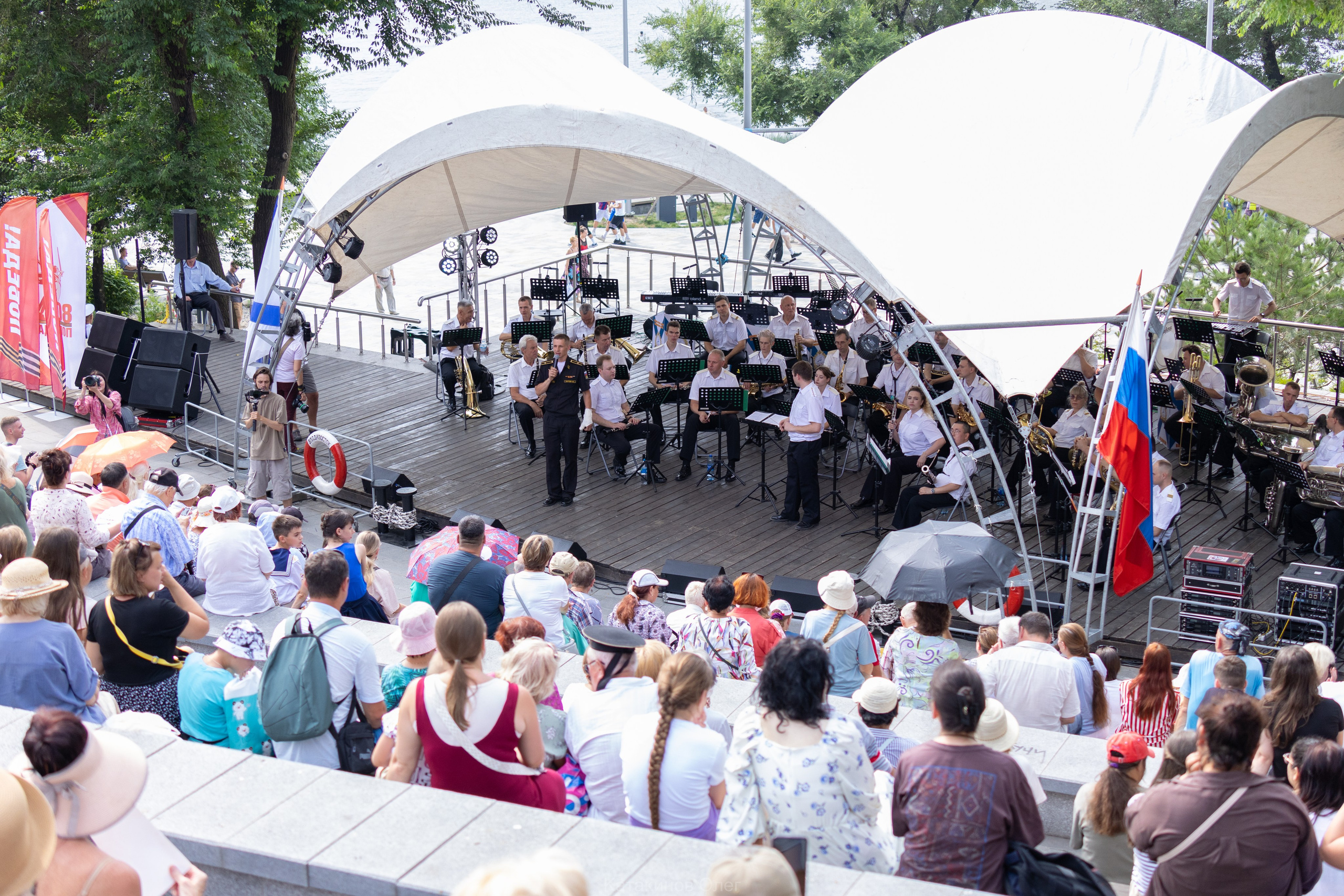 Праздничный концерт ко дню ВМФ. Владивосток 2025. Олег Катакинов| Репортажный фотограф в городе у моря (Владивосток)