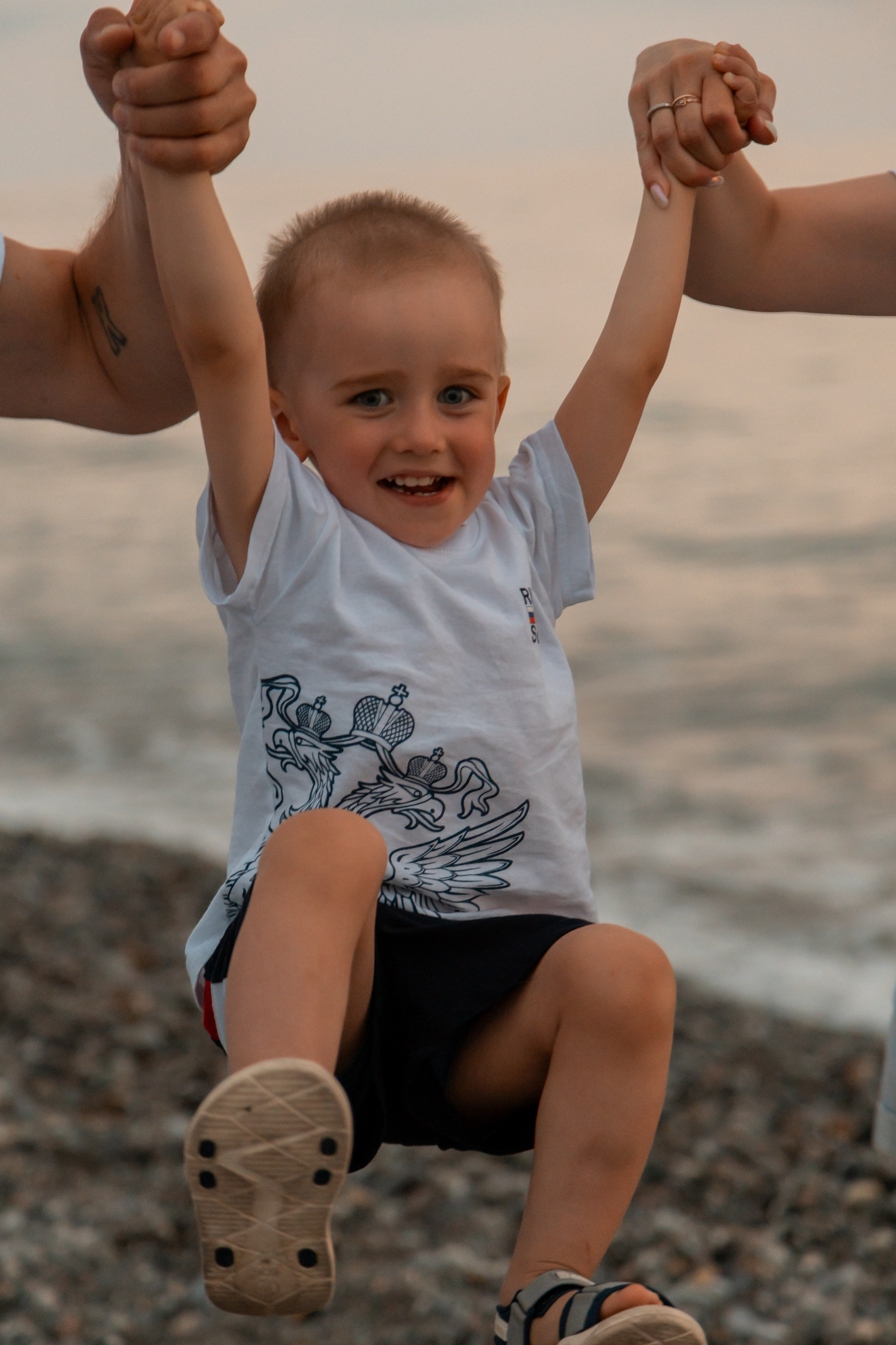 Прогулка у моря. Семейный фотограф в Сочи, Лоо, Дагомысе, Вардане Кучумова Олеся