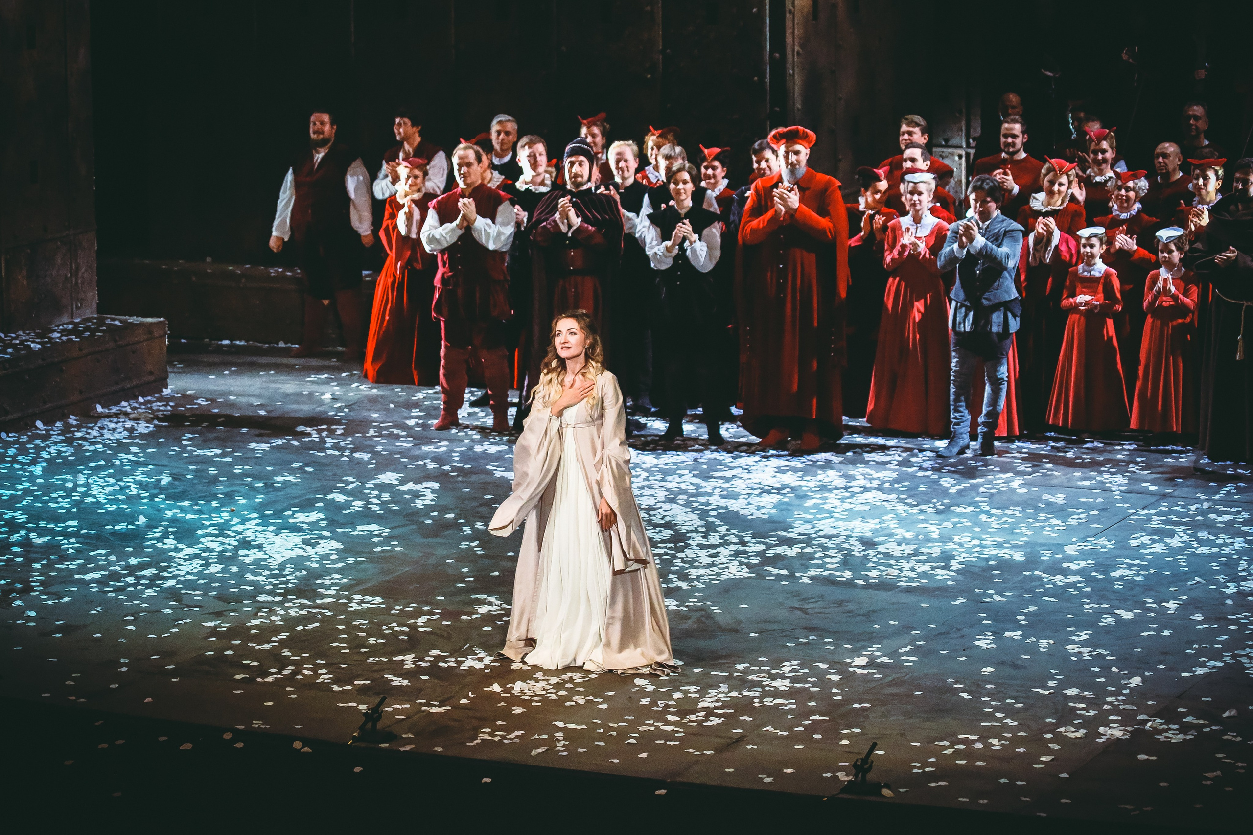 «Ромео и Джульетта» Гуно в Новой опере. Дарья Письменюк / Darya Leitstern — фотограф, музыкант, журналист, путешественник