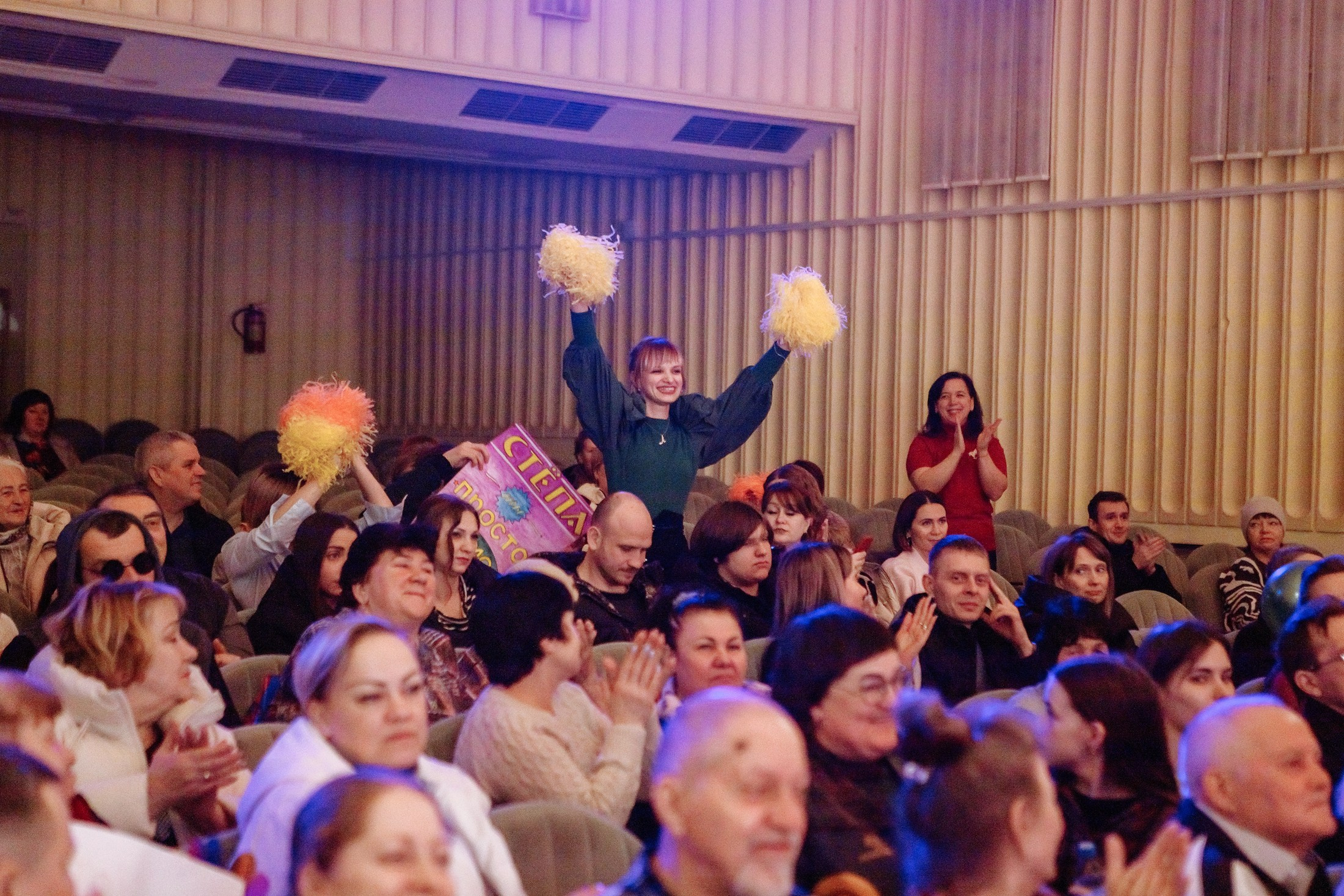 Музыкальная премия «Взлет». Фотографы в городе Волгограде — Людмила Агеева и Алексей Околелов
