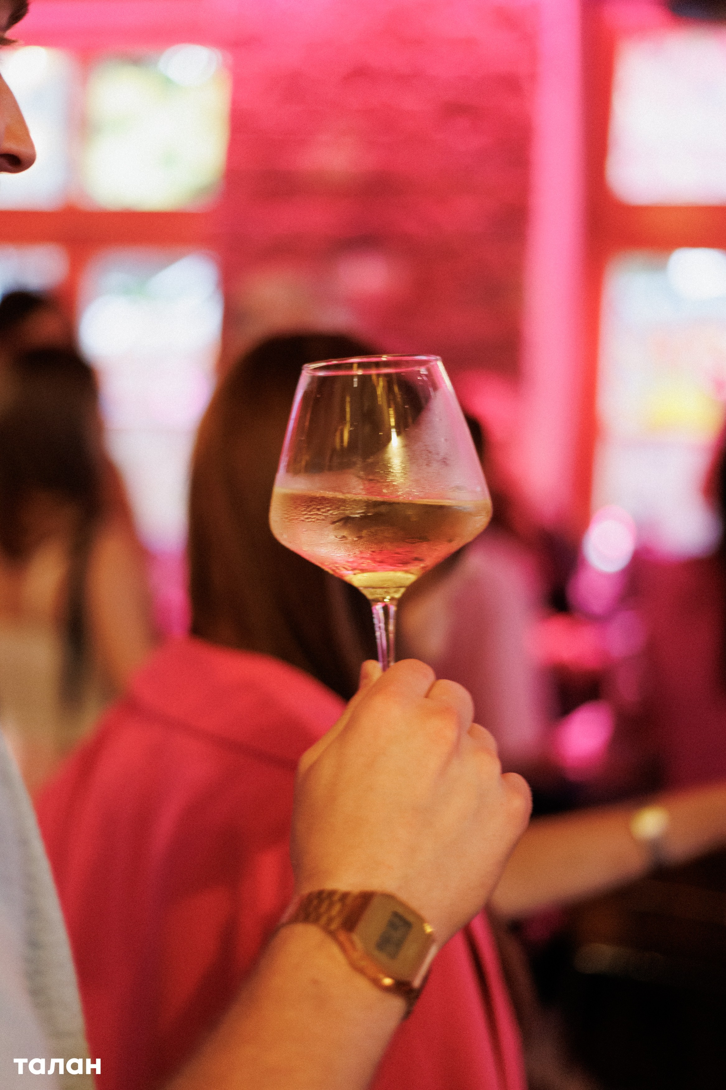 ВИНОТЕКА [бар+магаз] — BIRTHDAY PARTY. СВОИ. ФОТООТЧЕТЫ-СОБЫТИЯ-МЕСТА