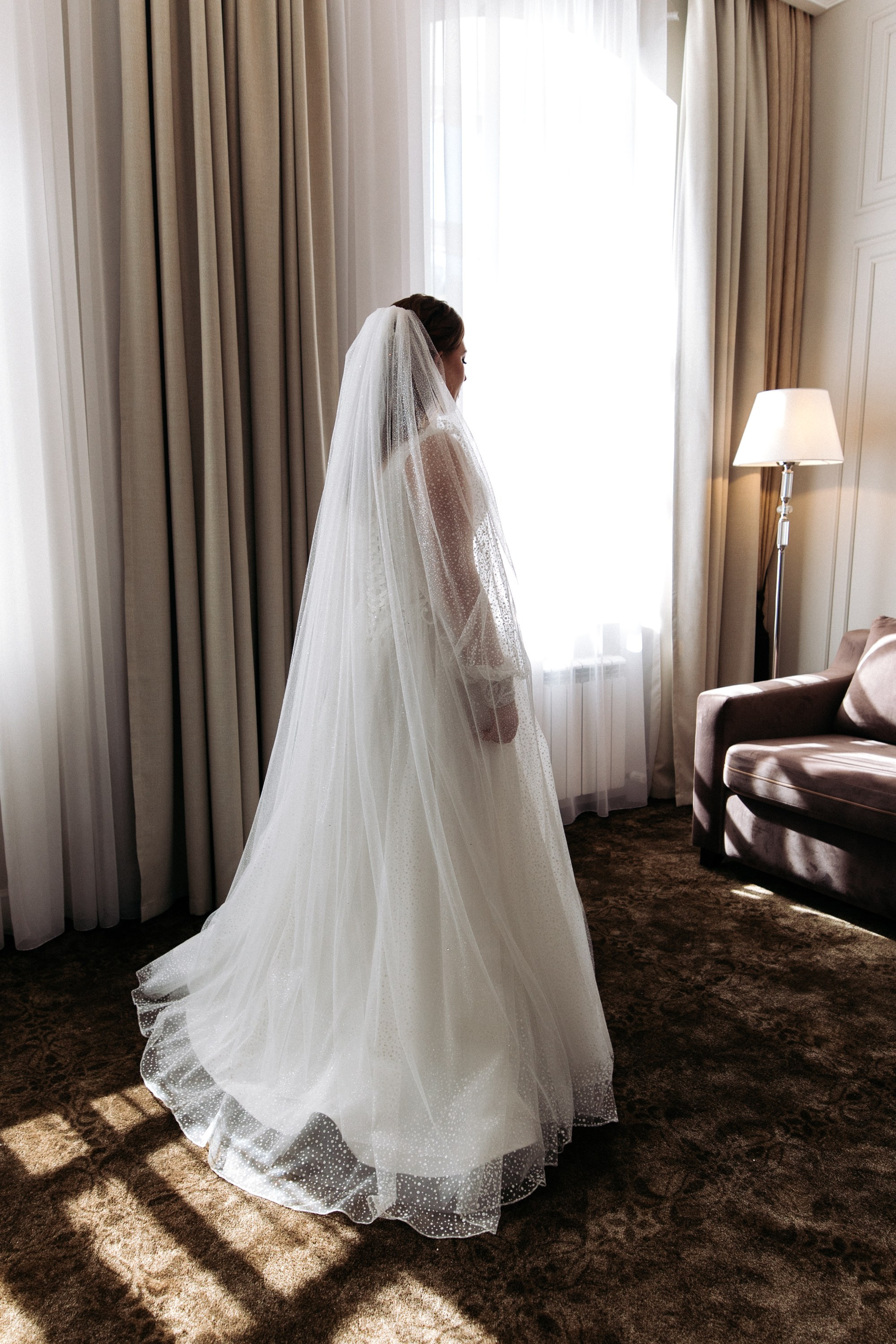 Илья&Елена сборы. Свадебный фотограф Церковная Алёна.Десногорск, Смоленск