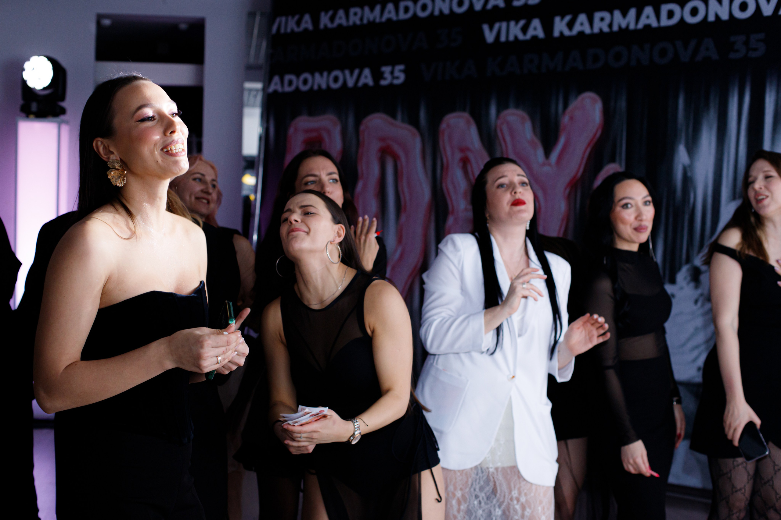 VIKA KARMADONOVA. Photokarish