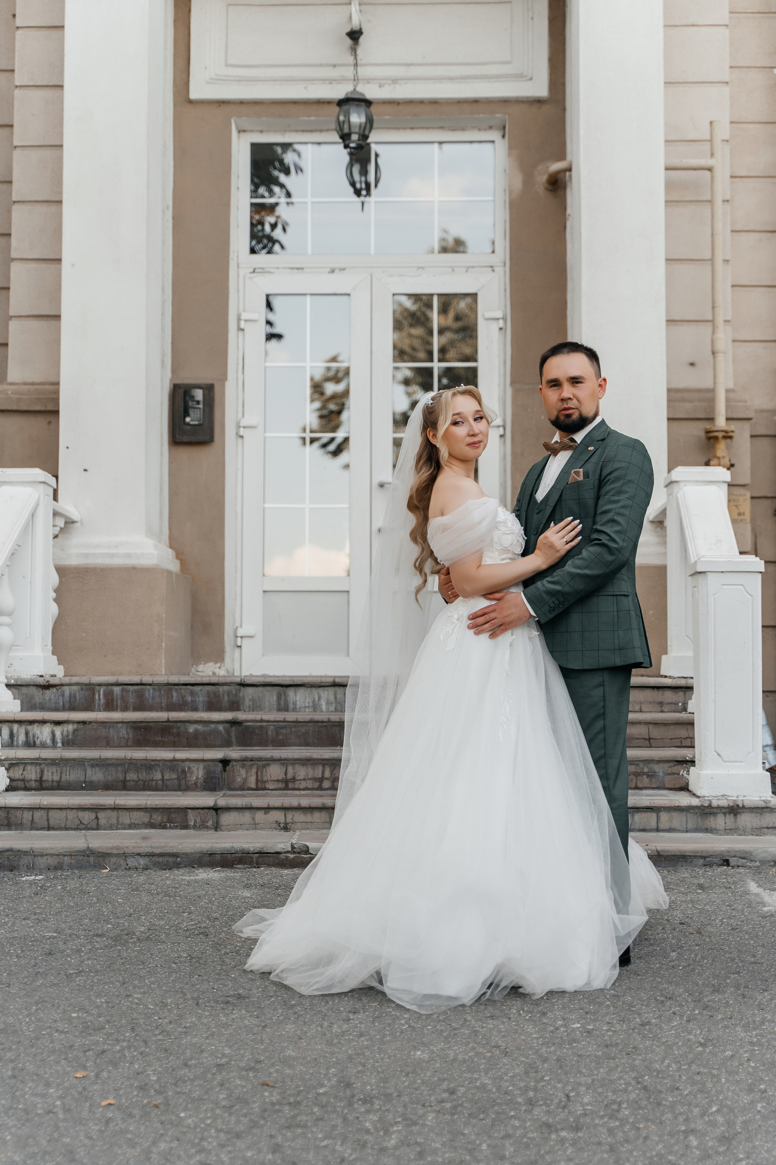 Свадебная прогулка. Свадебный фотограф видеограф Чебоксары