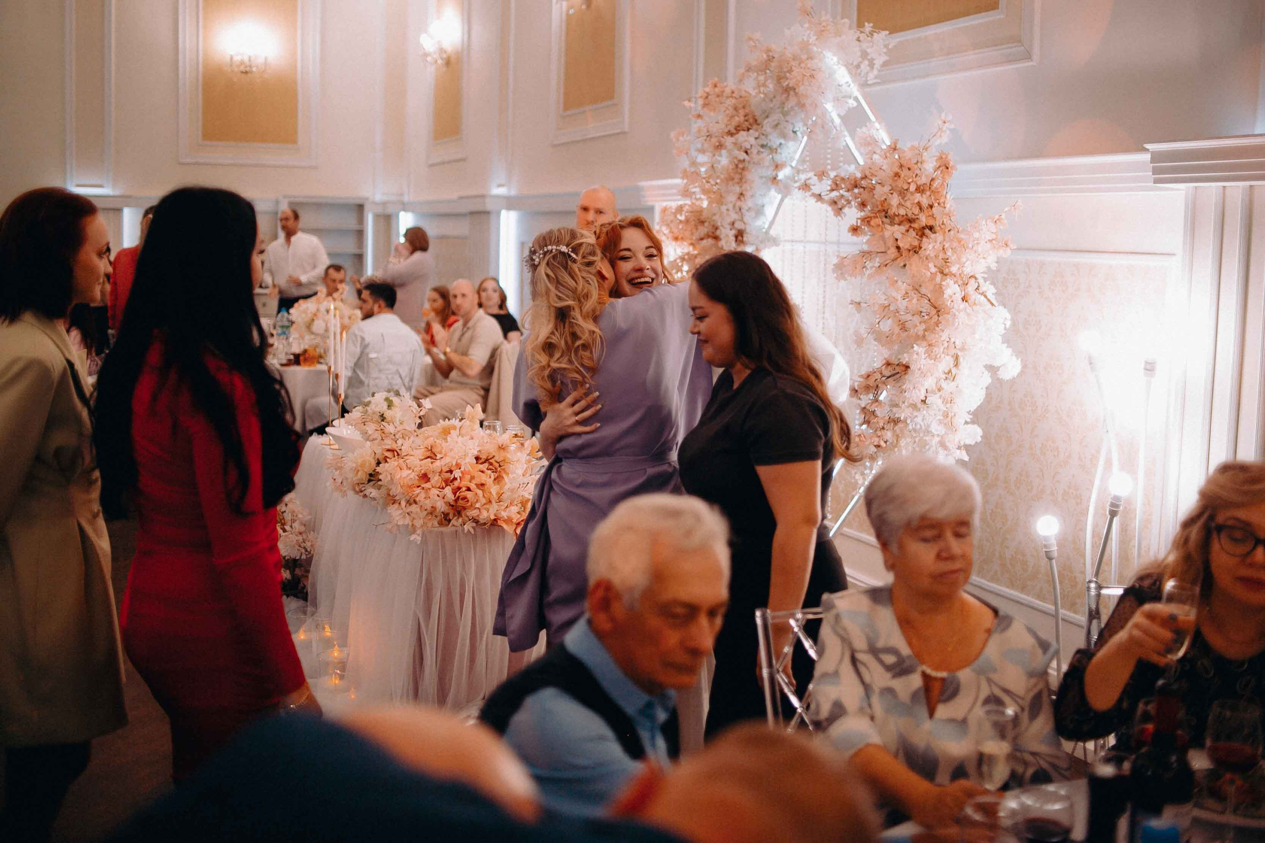 Загс + площадка. Ваш репортажный фотограф Артемий Антонов