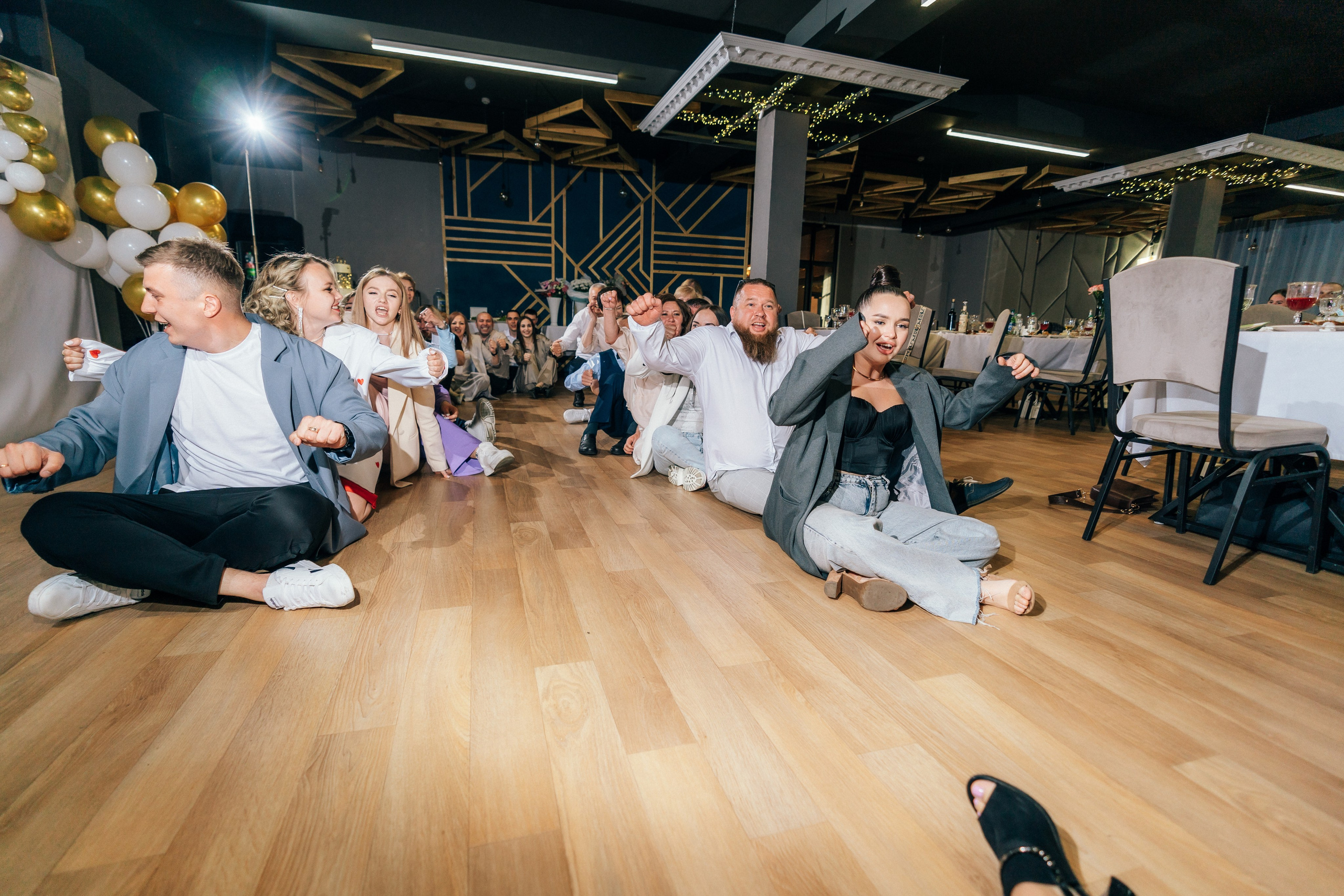 Красный кабриолет. Фотограф Ангарск Иркутск Ксения Король