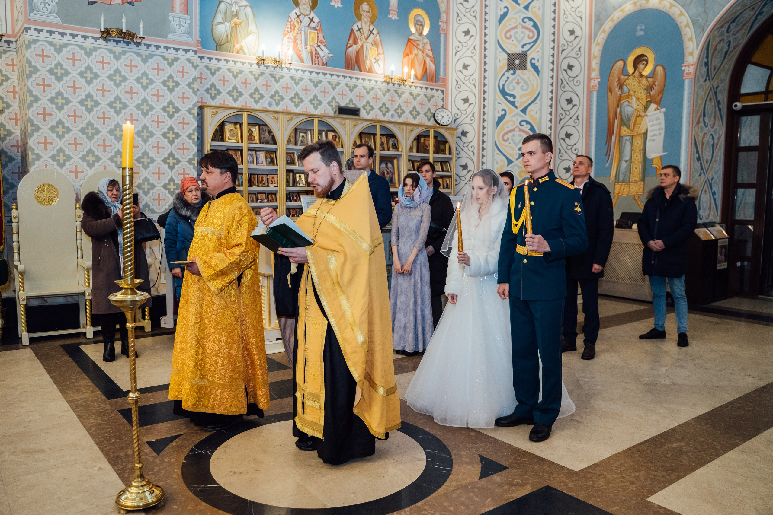 Венчание Вячеслав и Виктория. Свадебный фотограф в Коломне, Воскресенске, Егорьевске Владимир Петров