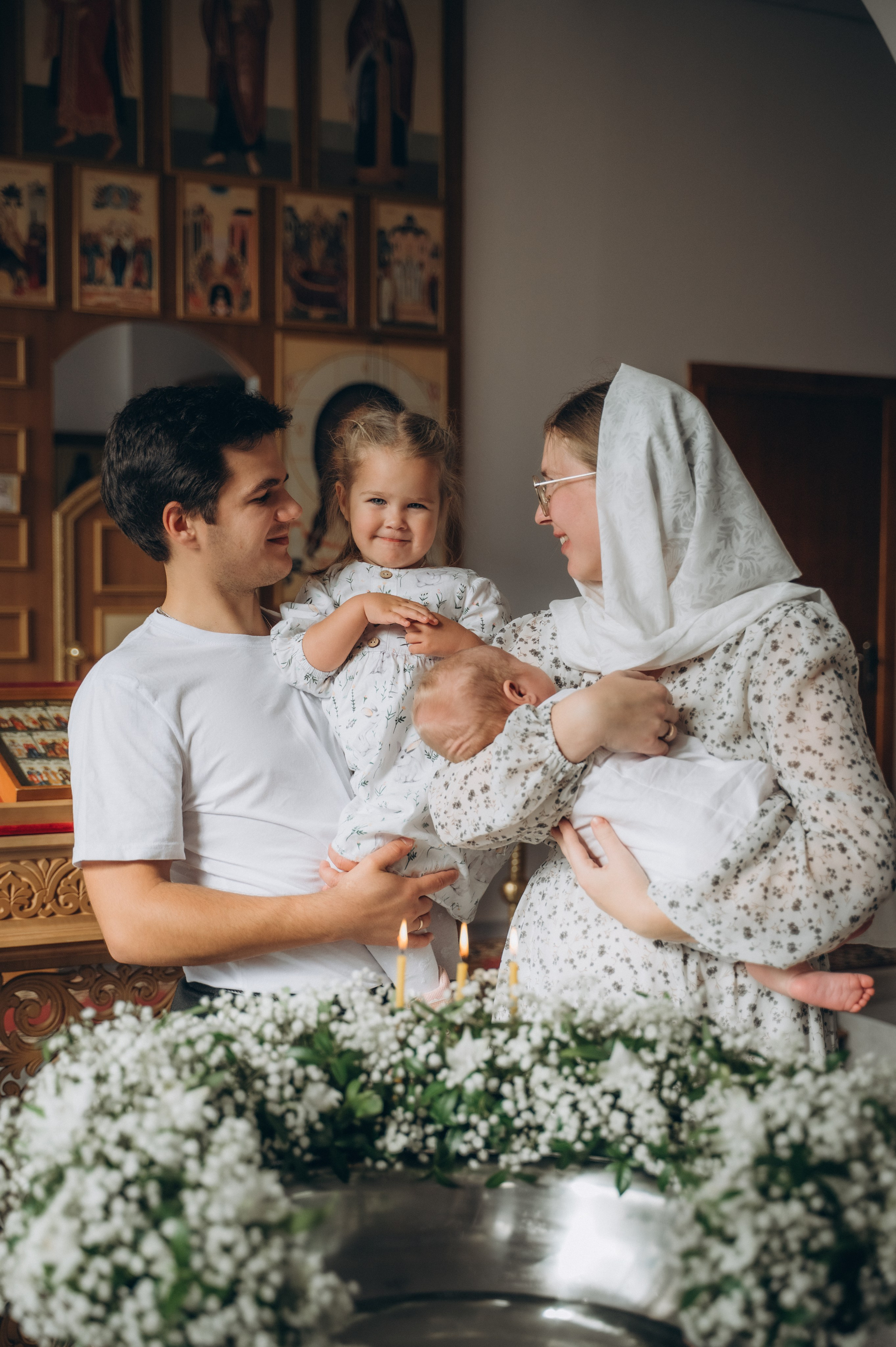 Крещение Ромы (Приход храма святой Равноапостольной княгини Ольги). Семейный фотограф в Минске Дарья Дреко
