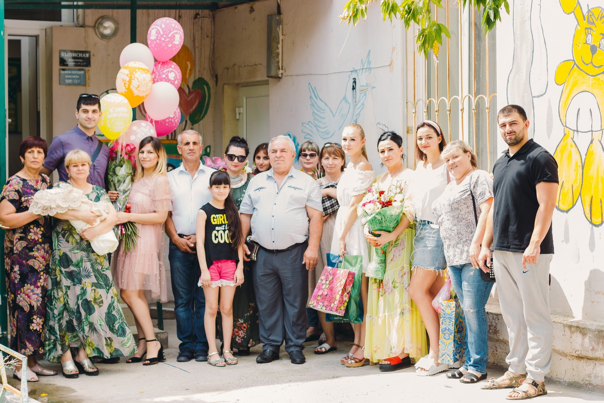 Выписка из роддома (ТЗР). Фотограф в Волгограде и Волжском Наталья Фирсова
