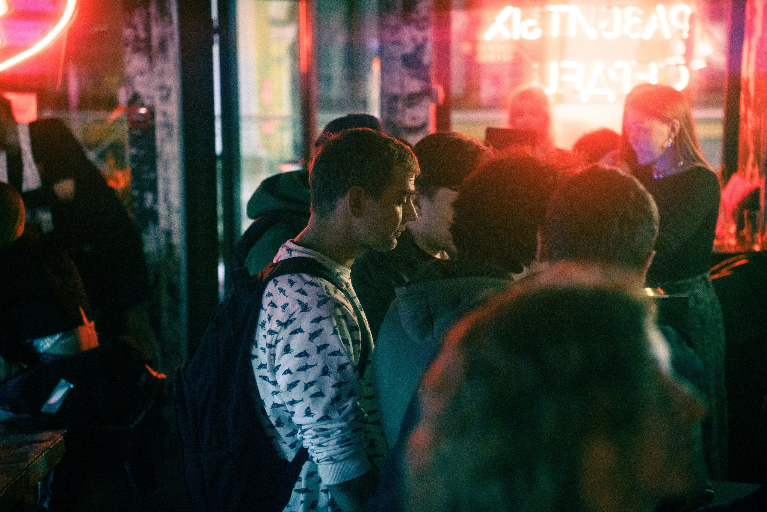 Из Сибири с любовью. Бар разбитых сердец. Концертный и репортажный фотограф в Санкт-Петербурге Слава Пахомов