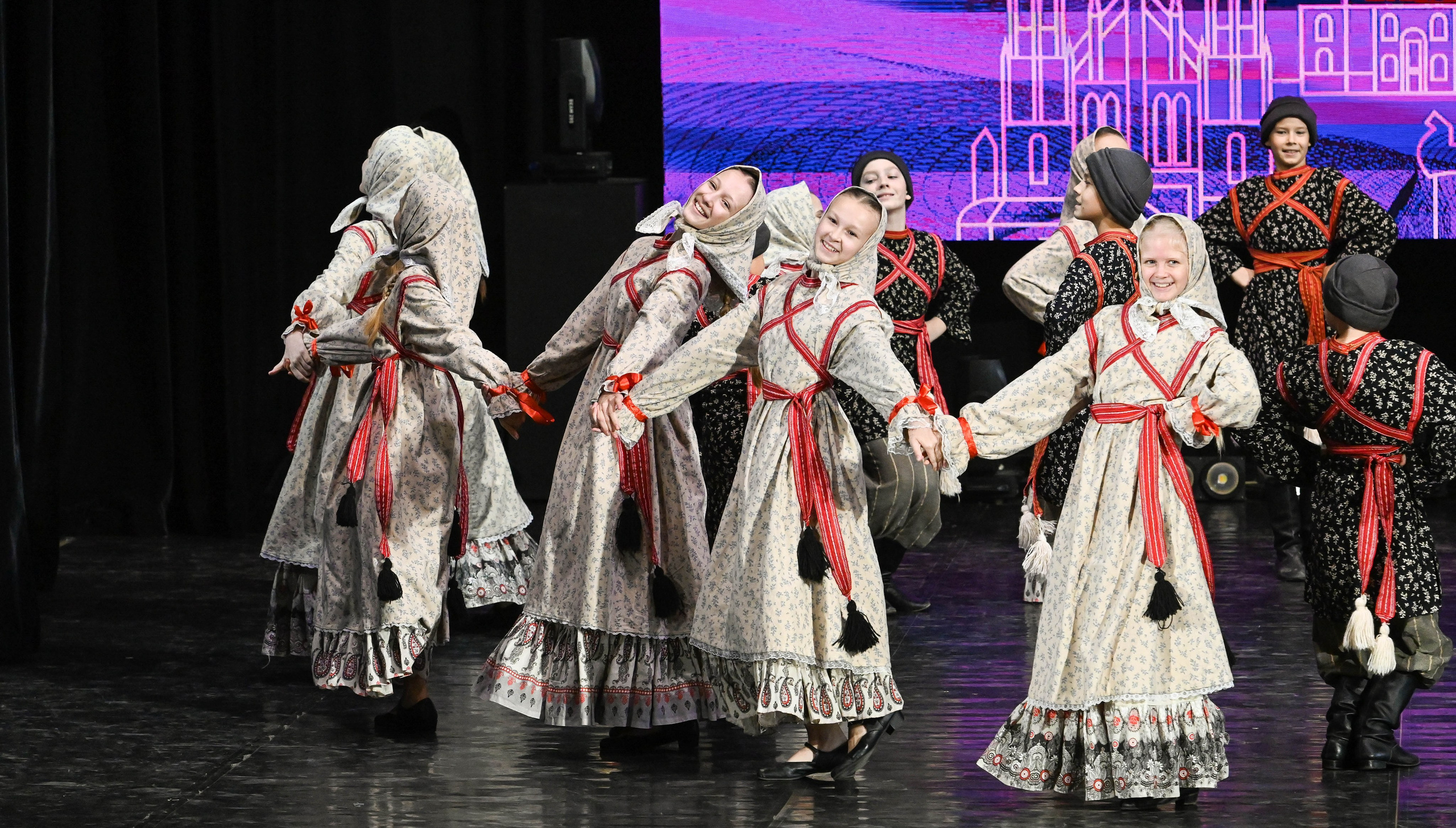 24.11.2024 Фестиваль хореографического искусства «АРТ-КОМПАС. Поволжье» г. Самара. Медиастудия Фото Концепт