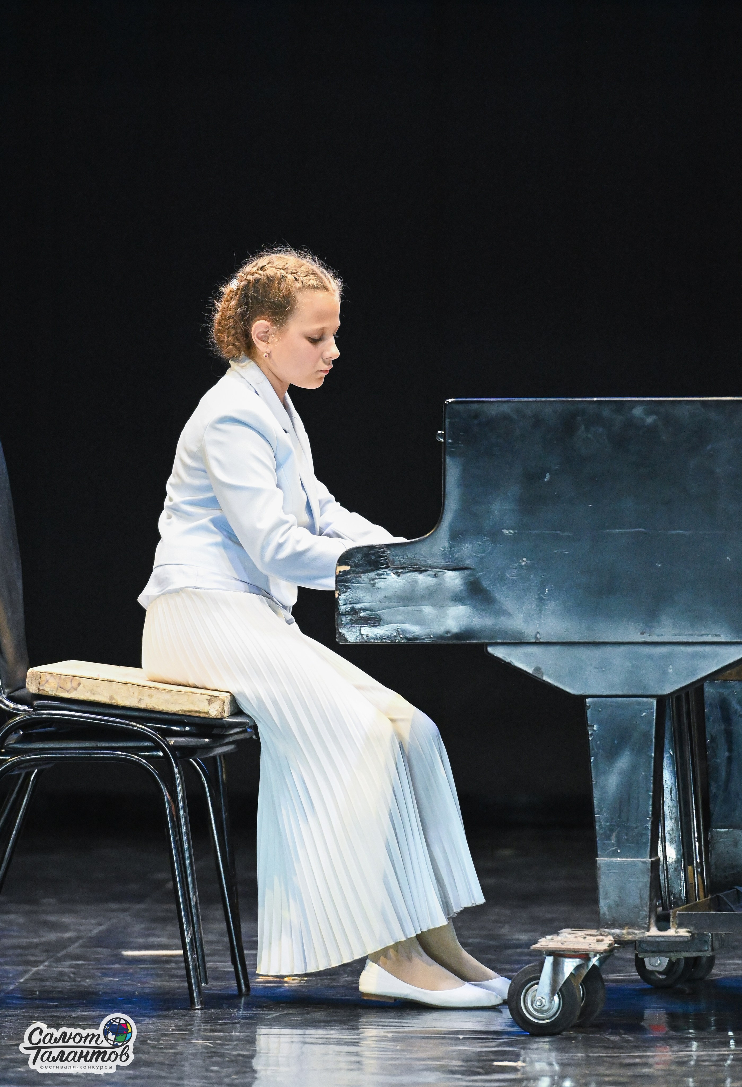 05.07.2025 «Салют Талантов» 10-й Фестиваль-Конкурс «ПО МЕСТАМ ВОИНСКОЙ СЛАВЫ» г. Волгоград. Медиастудия Фото Концепт