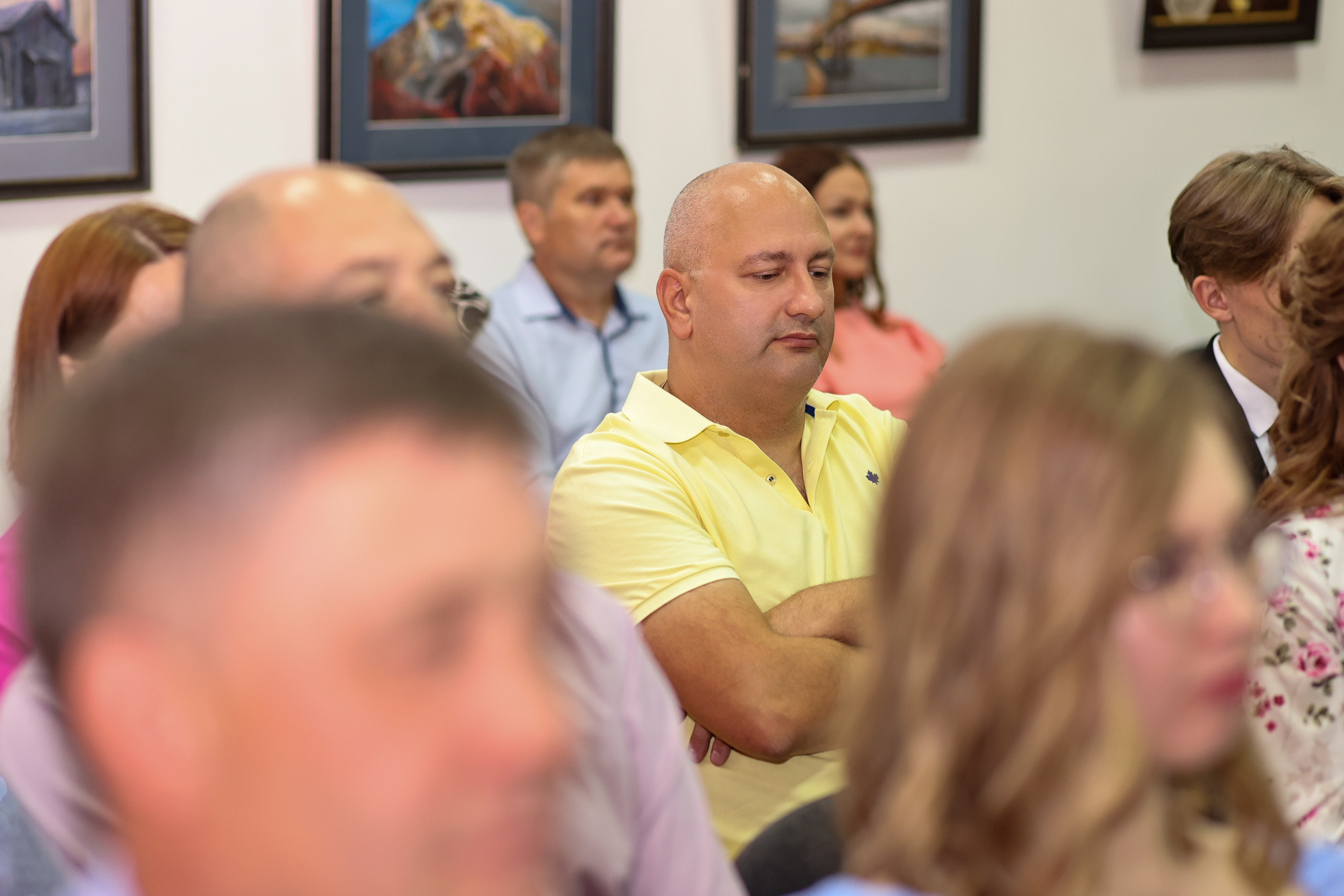 Вручение аттестатов. Школа № 7, выпускники 11 класса 2023 г. Студия выпускных альбомов Остров