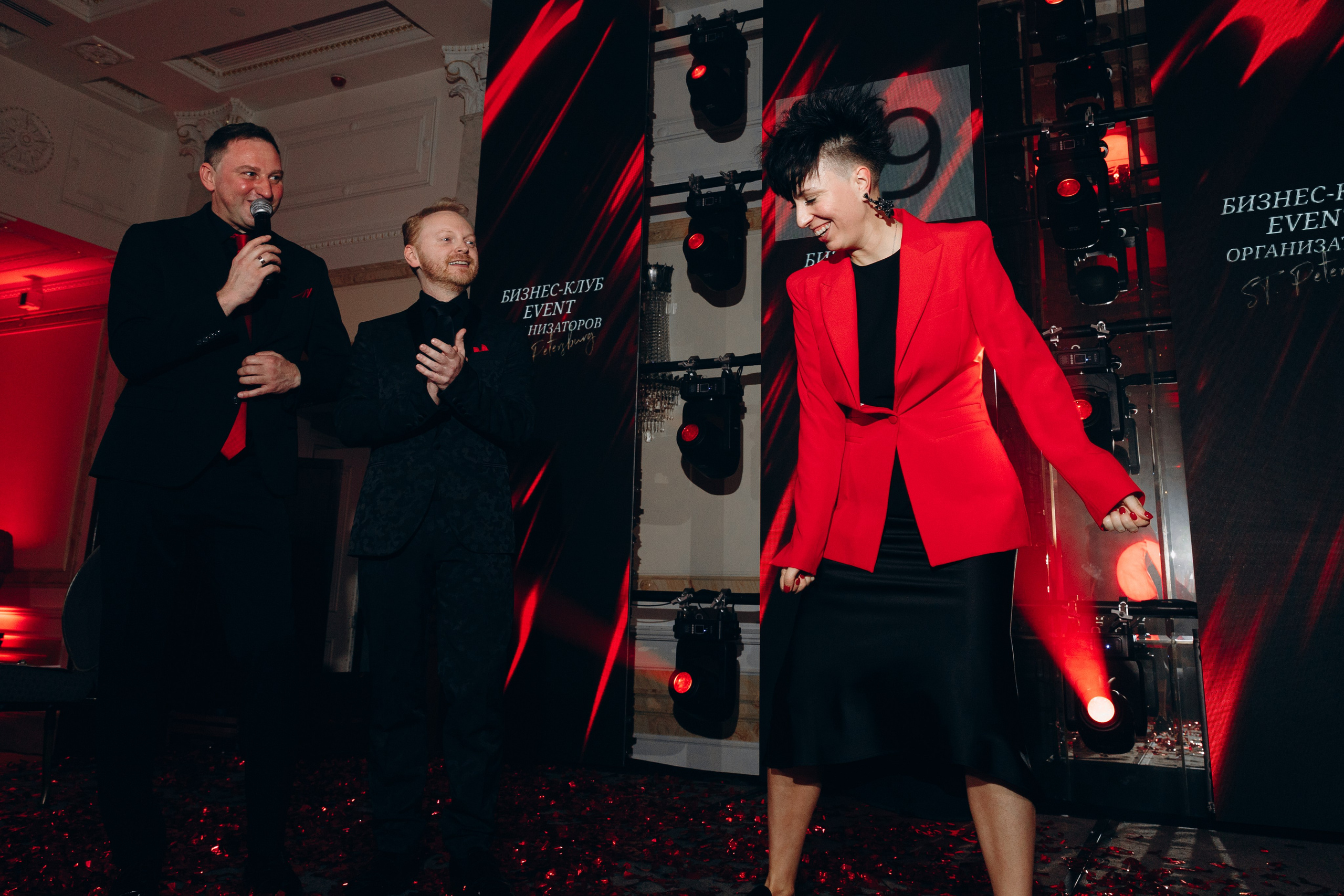 Red ball. Свадебный фотограф в Санкт-Петербурге и Москве Андрей Чернов