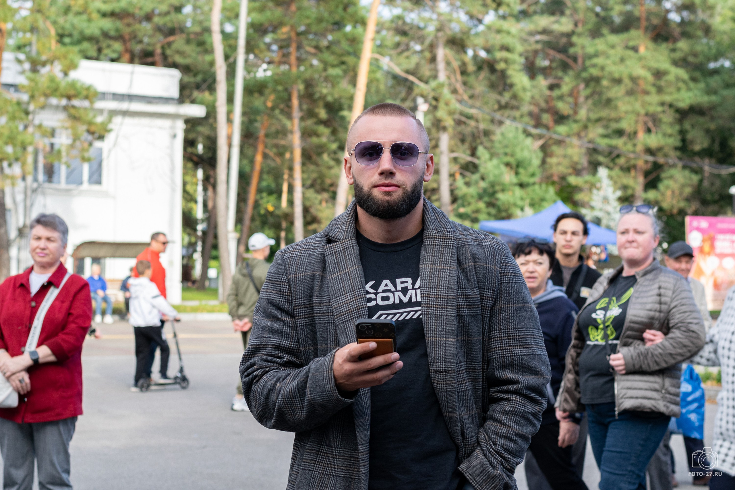 Антон Курдюмов фотограф в Хабаровске Рина Курдюмова фото27 foto27 Антон Дорофеев репортажный репортаж документалист Тони и Рина фотосоздатели Международный фестиваль Рок в защиту животных Хабаровск