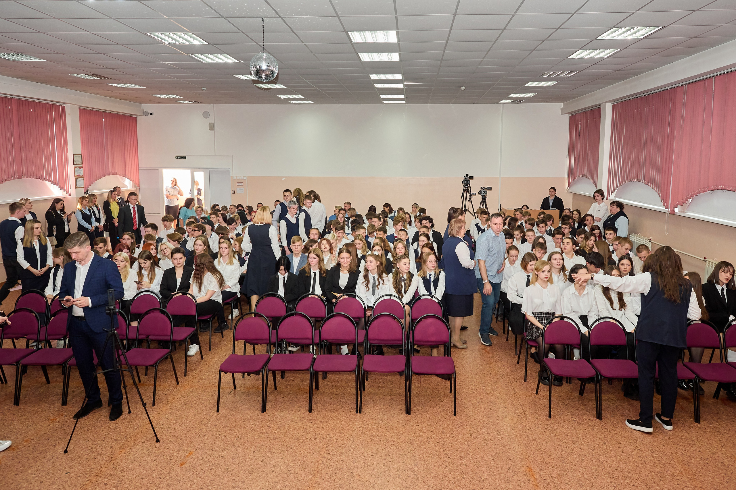 Репортажный Фотограф Кемерово. Подрябинкин Данила, портретный и репортажный фотограф в Кемерово