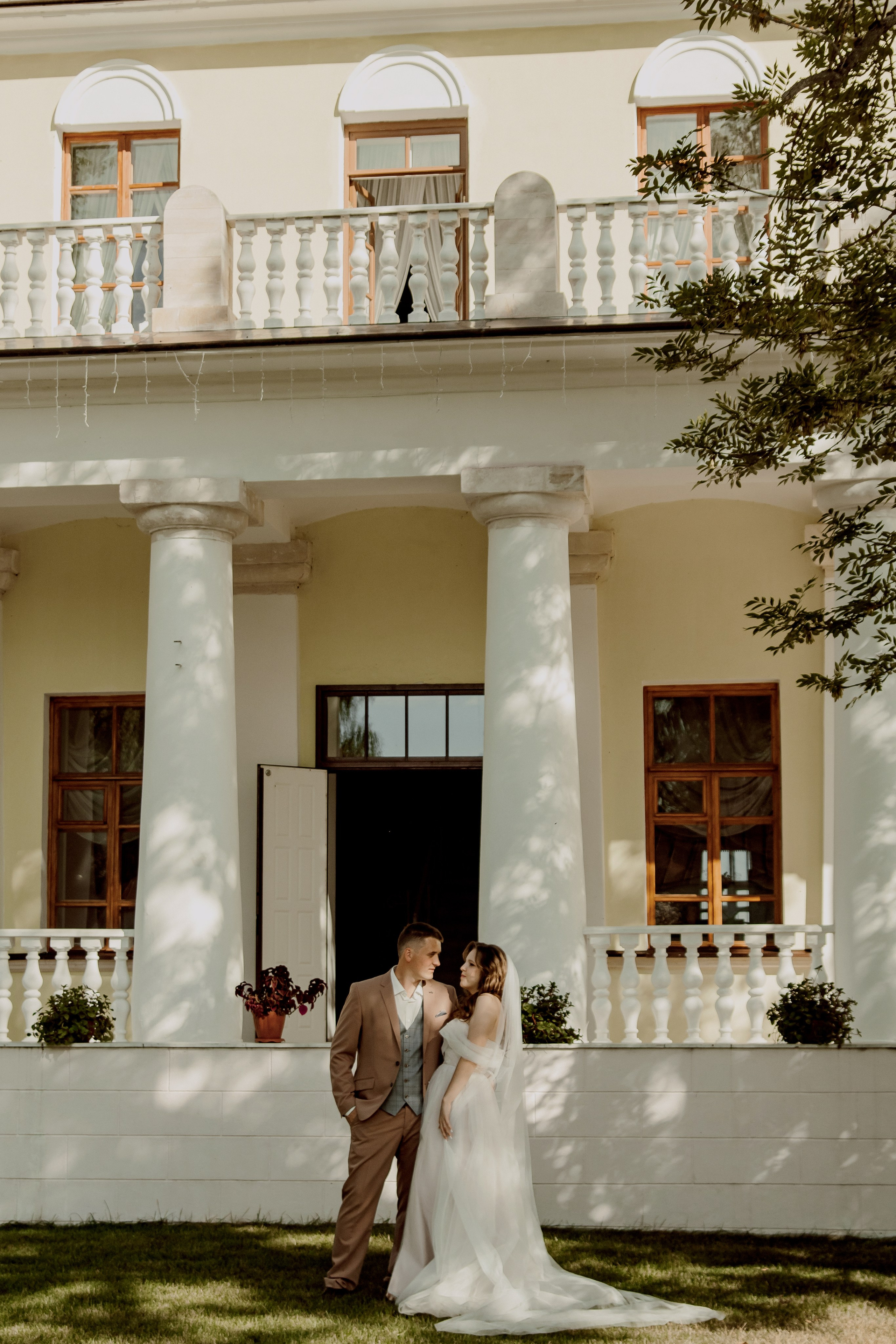 Дмитрий и Александра. Свадебный и индивидуальный фотограф в Суворове Клюева Мария