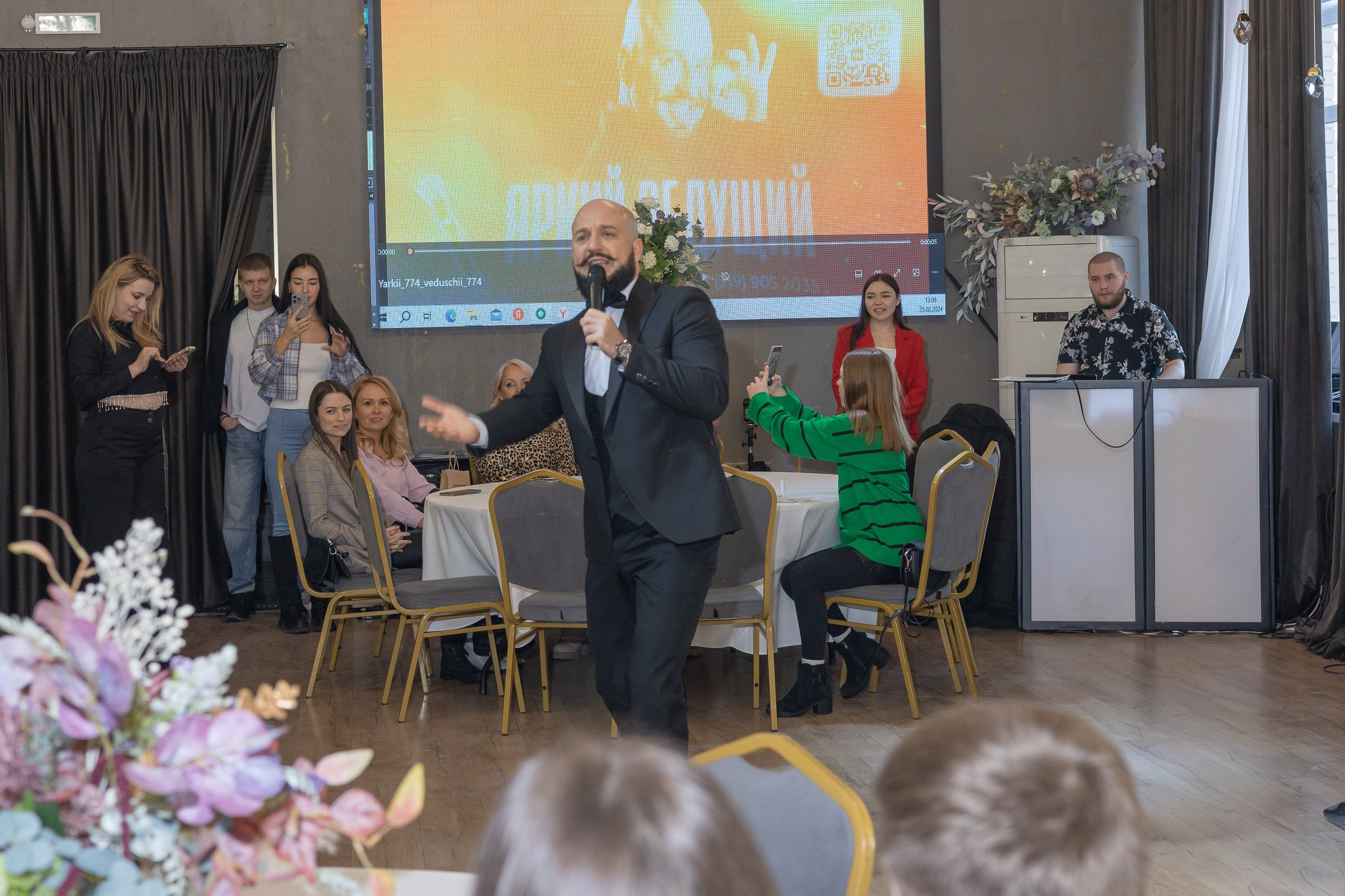 Свадебное чаепитие для молодоженов