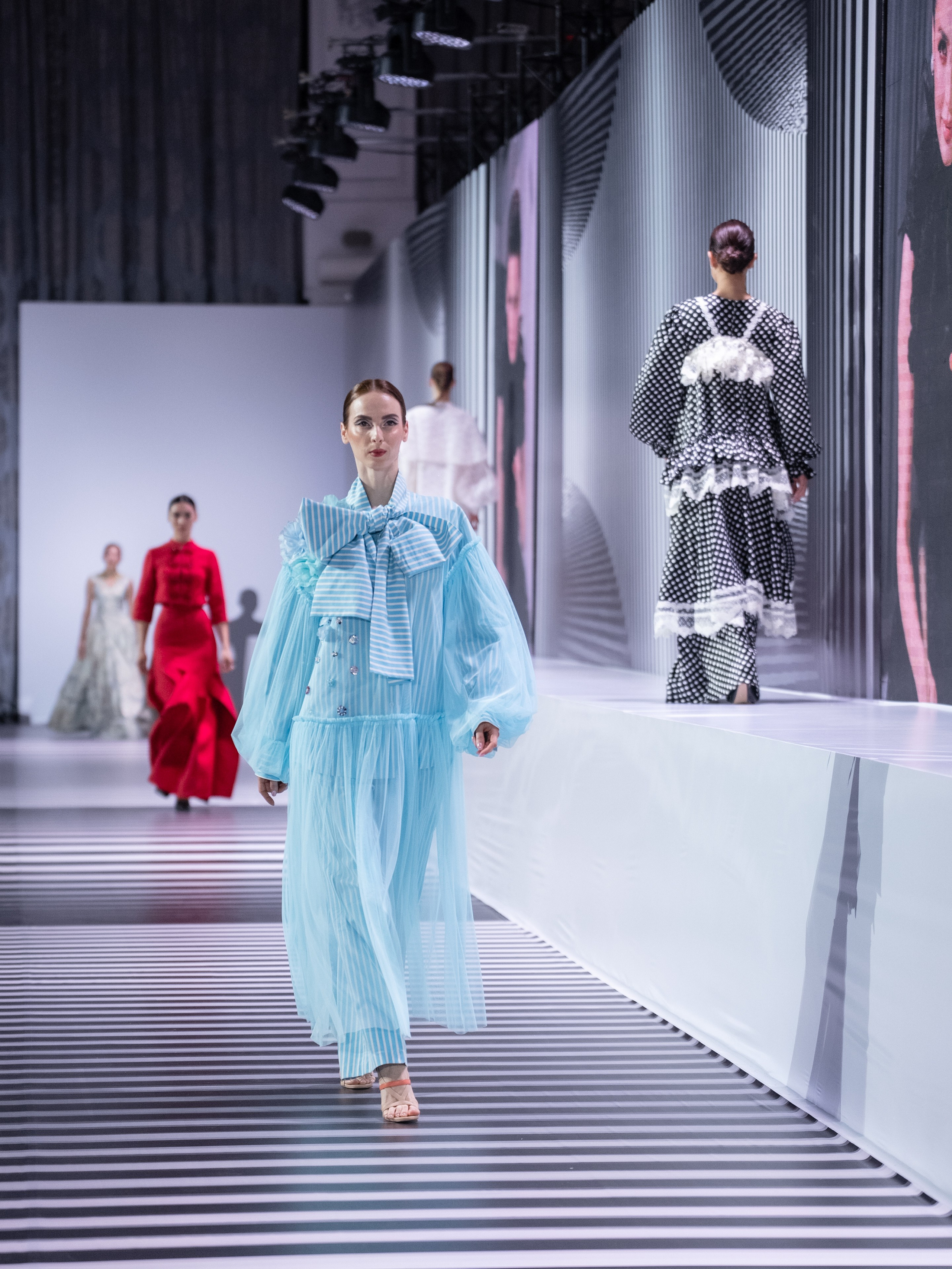 Arunaz. Сайт Алматинского НЮ АРТ, будуар и фэшн фотографа Дениса Карпенко