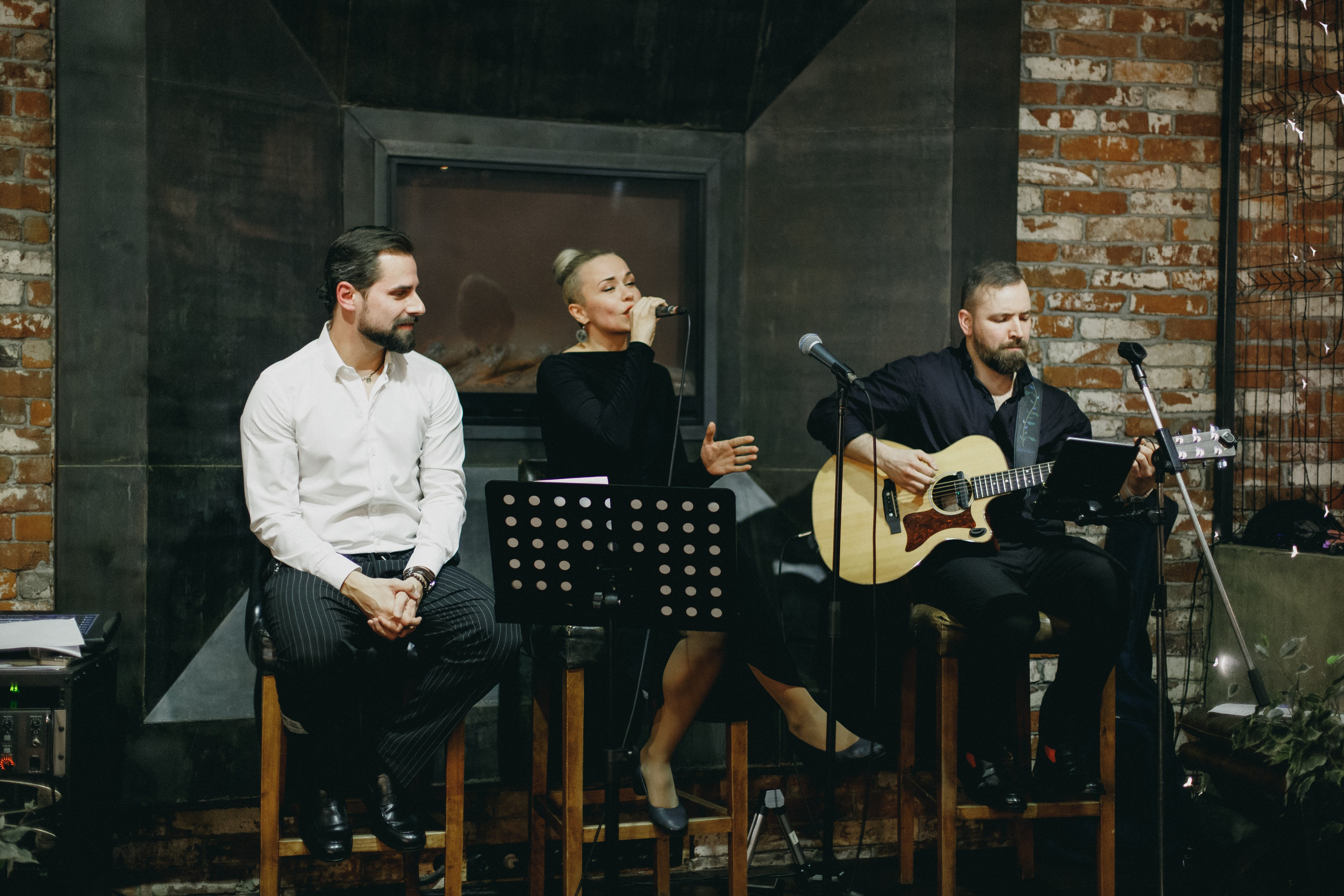 Музыкально-поэтический вечер с Иваном Засухиным. СВОИ. ФОТООТЧЕТЫ-СОБЫТИЯ-МЕСТА