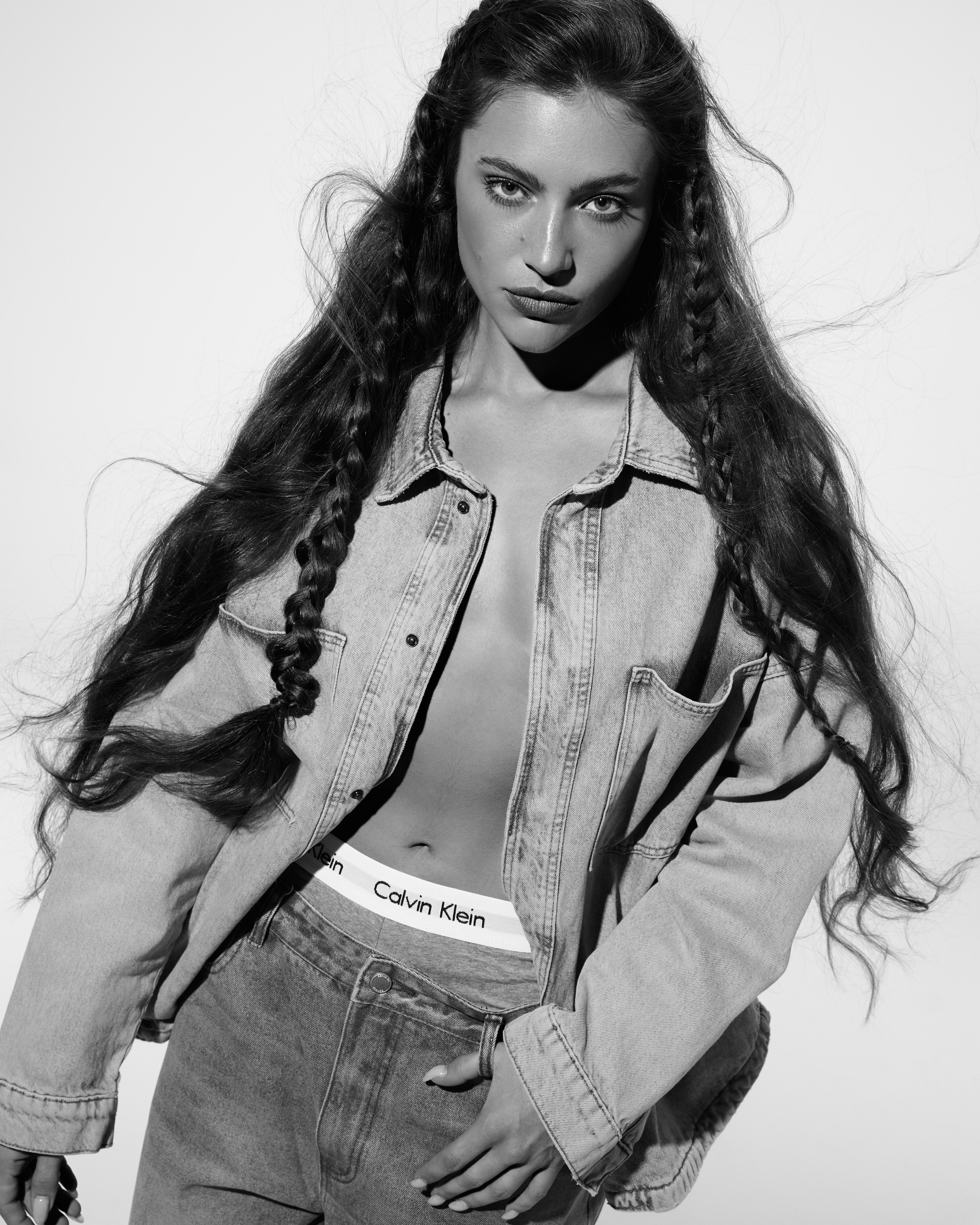 COMMERCIAL. Визажист-стилист по волосам | Москва