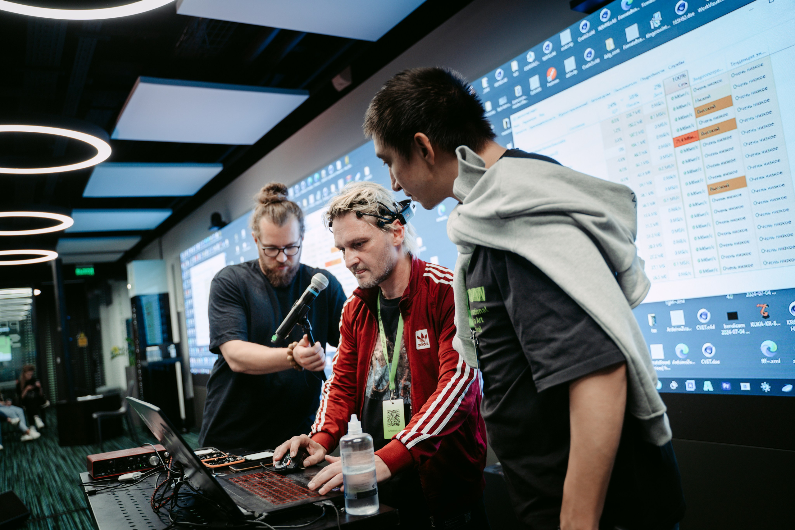 School 21 x NUR. Главная