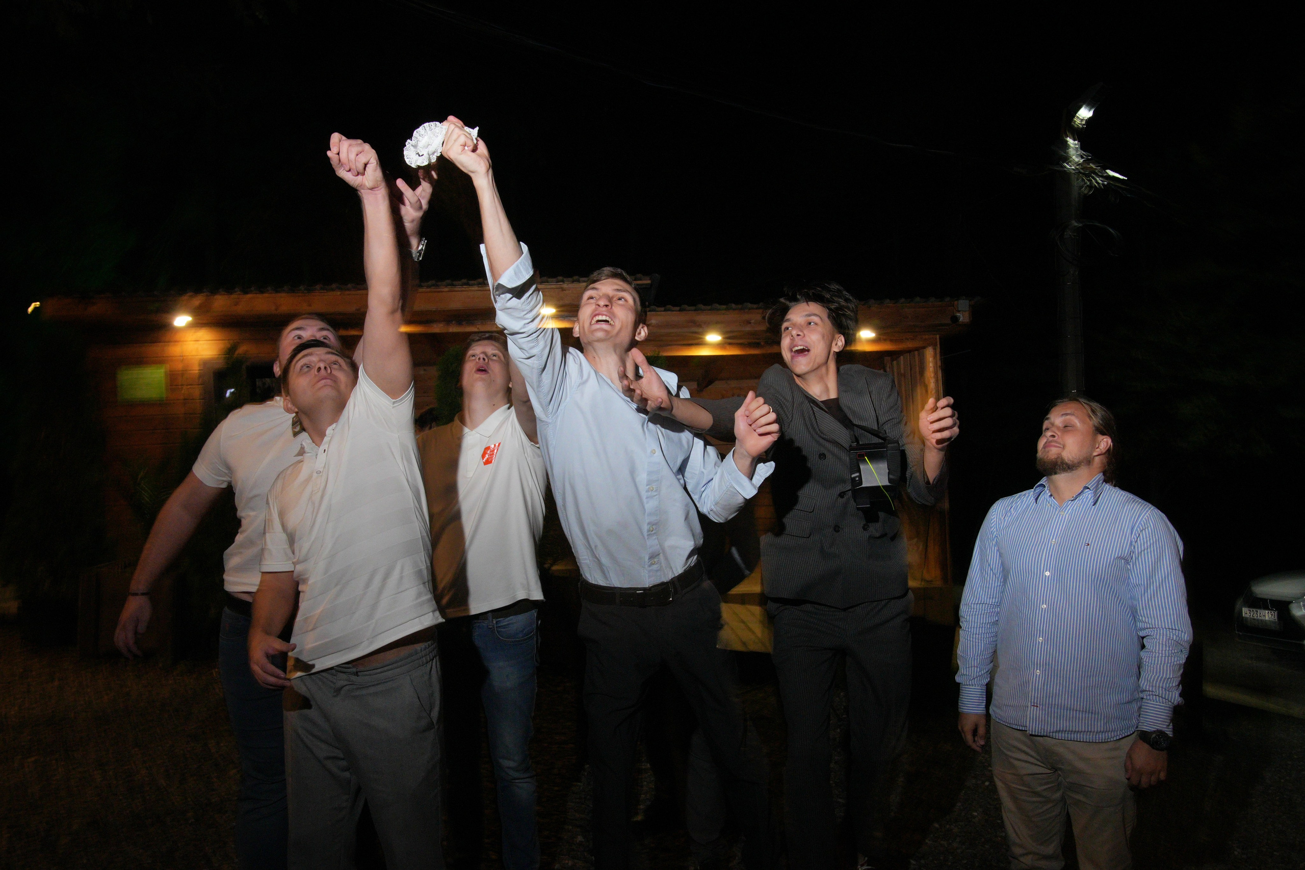 Свадебный фотограф Сочи Адлер Сириус Красная поляна. Свадебный фотограф в Сочи и Адлере — Фотосессии на море и в горах | Виктор Рогулев