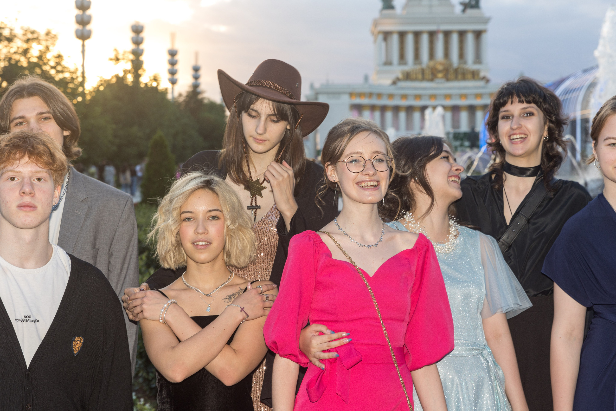 Прогулка перед выпускным. ВДНХ. Школьный фотограф в Москве Семенова Ирина