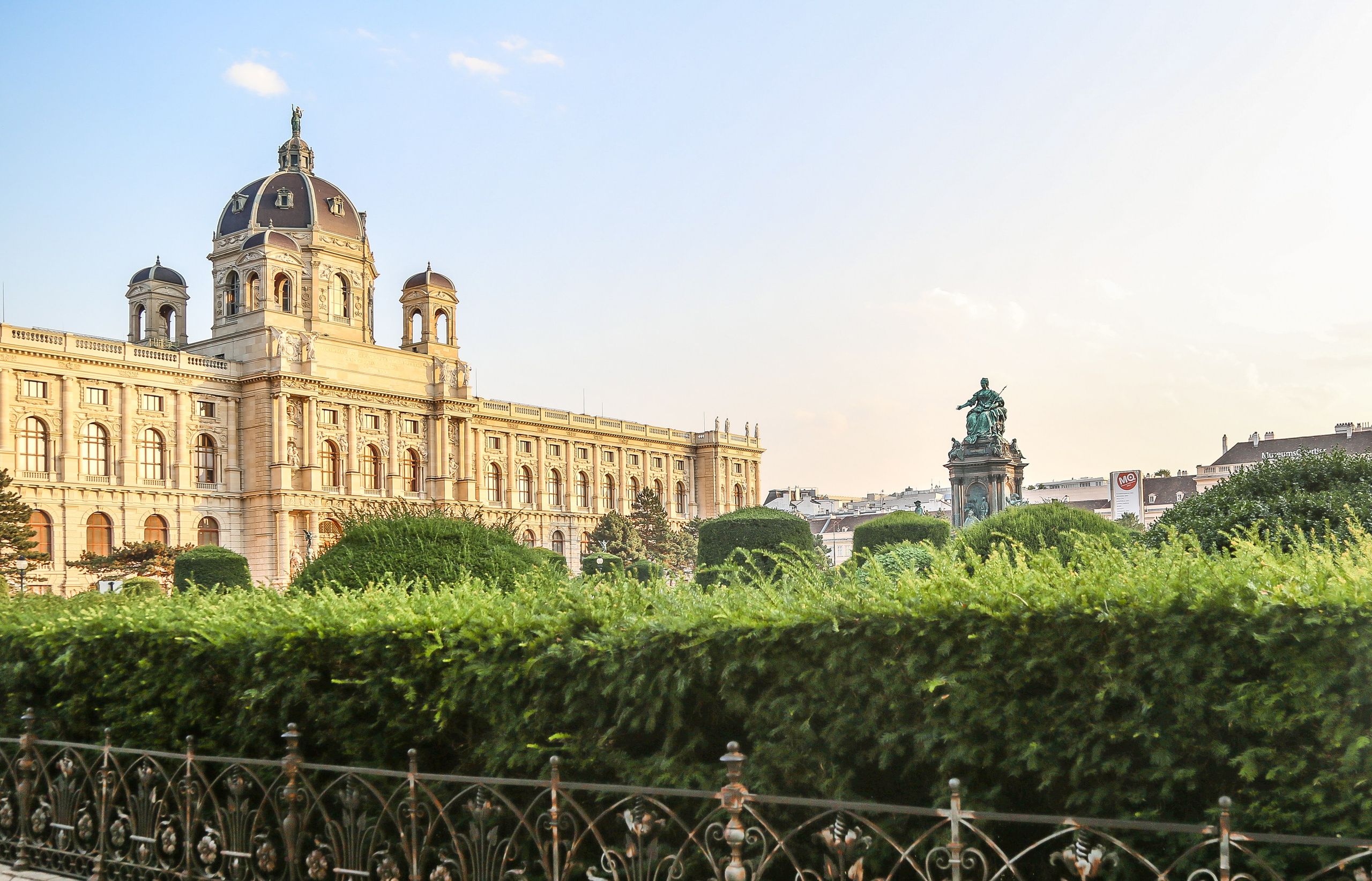 Австрия: венская архитектура и городская скульптура. Дарья Письменюк / Darya Leitstern — фотограф, музыкант, журналист, путешественник