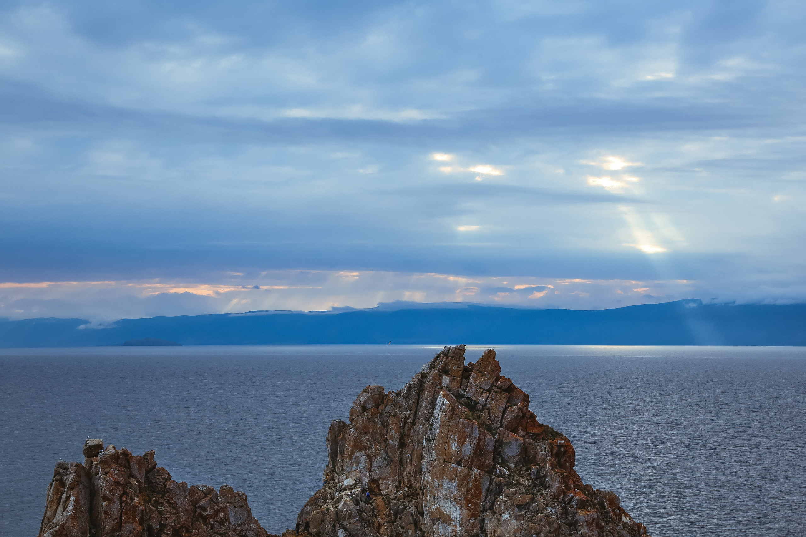 Байкал летний: легенды и святыни. Дарья Письменюк / Darya Leitstern — фотограф, музыкант, журналист, путешественник