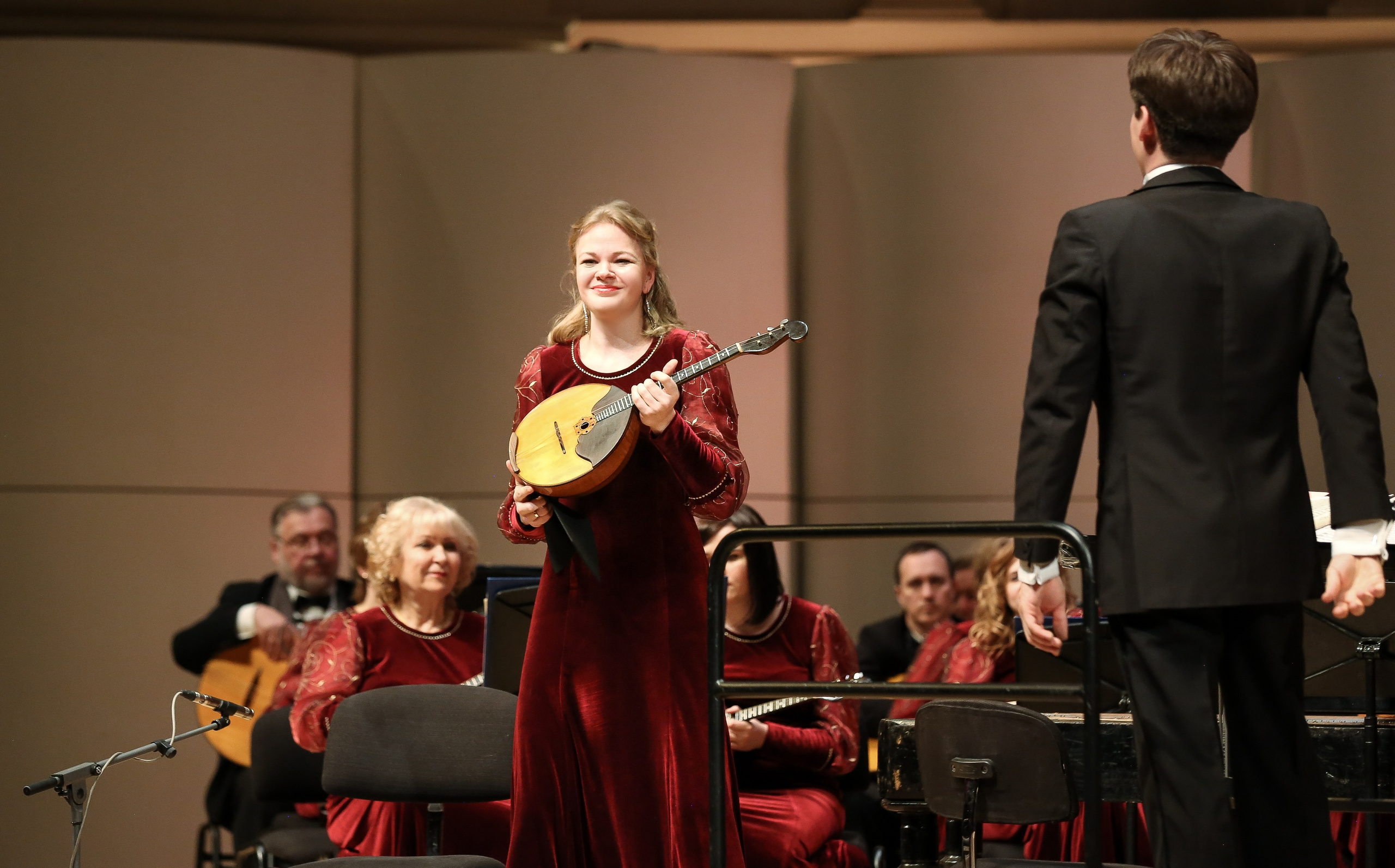 Концерт «Один виток вокруг планеты» ко Дню космонавтики. Дарья Письменюк / Darya Leitstern — фотограф, музыкант, журналист, путешественник