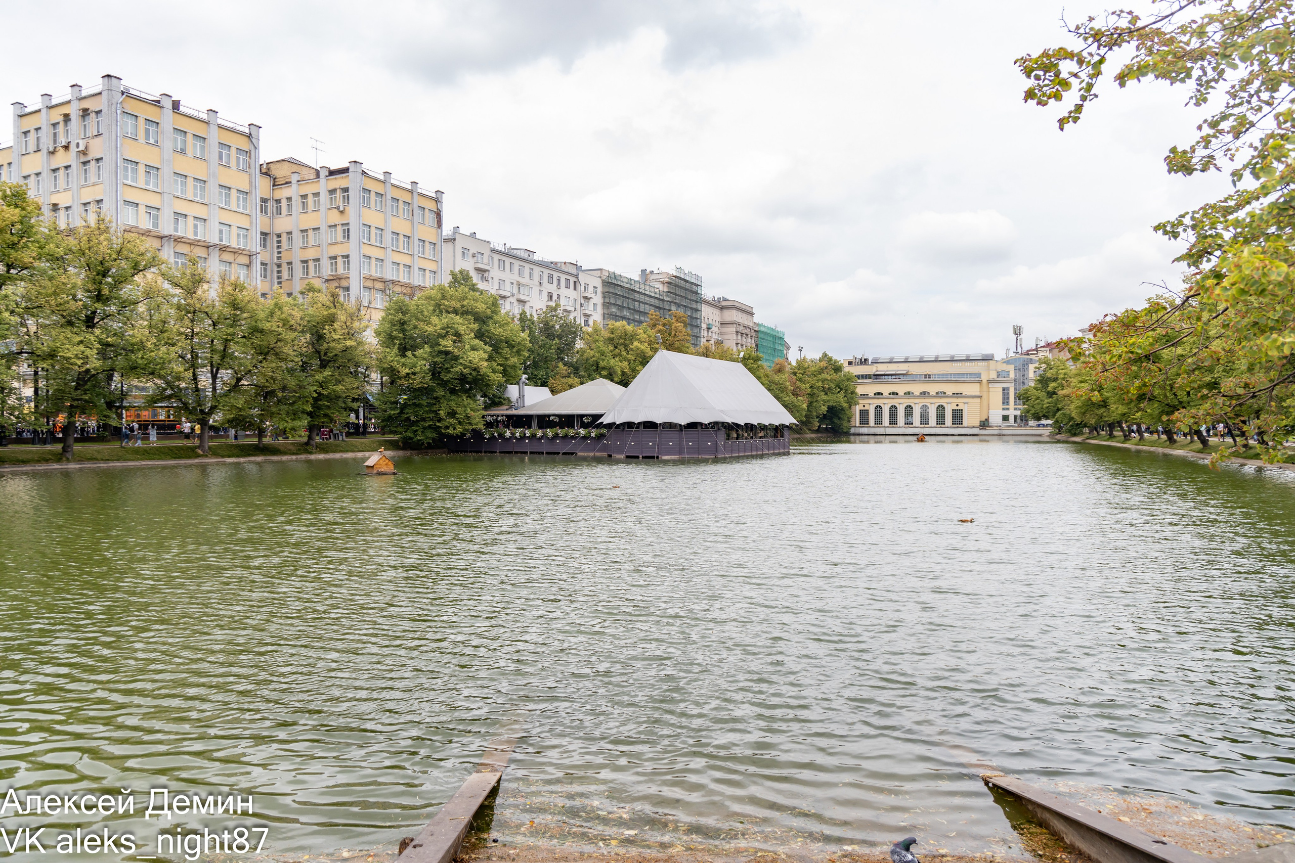 Ретро парад трамваем Москва 2023. Репортажный, семейный и студийный фотограф в Москве Демин Алексей