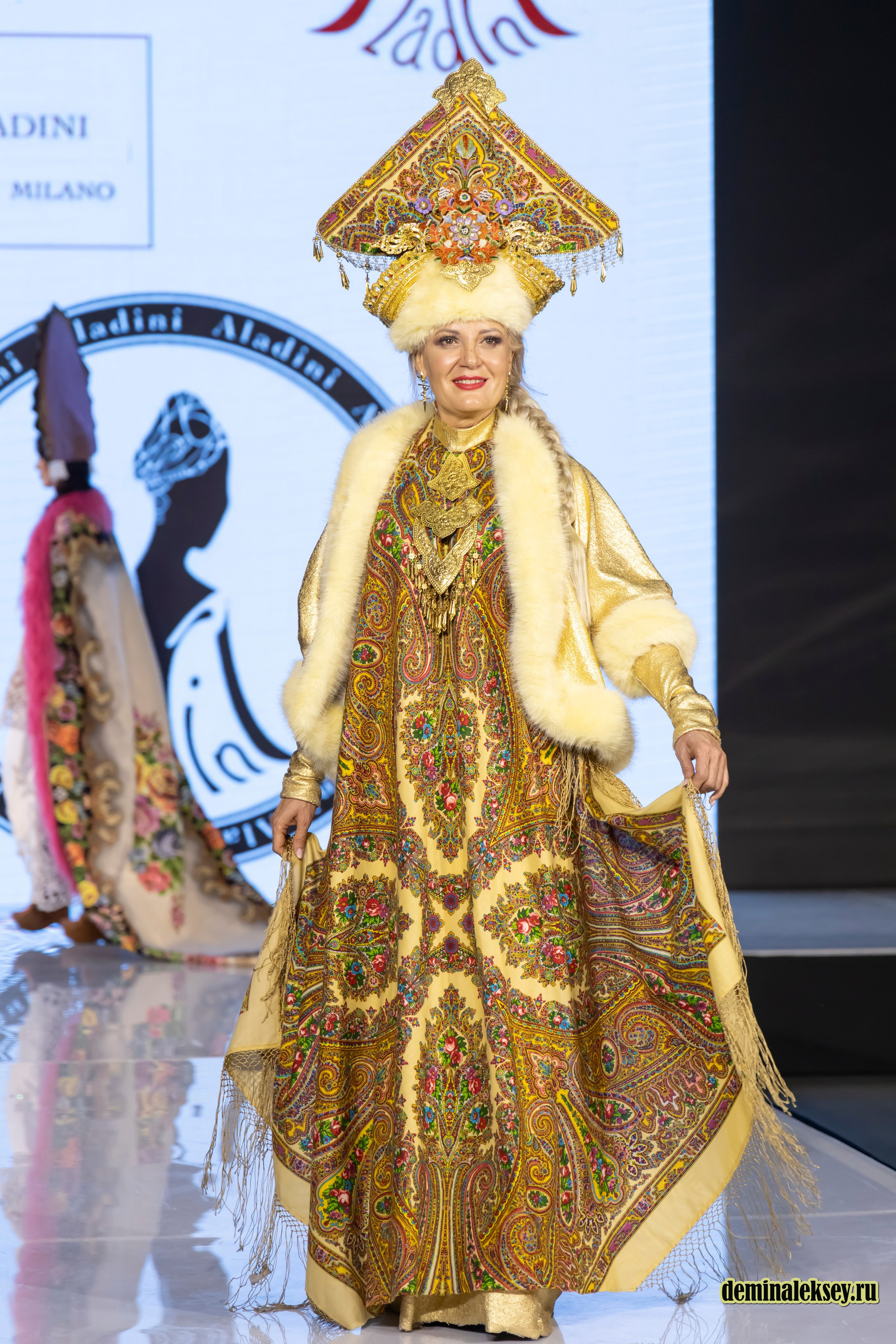 Показ бренда Аладини на выставке Уникальная Россия 2025. Репортажный, семейный и студийный фотограф в Москве Демин Алексей