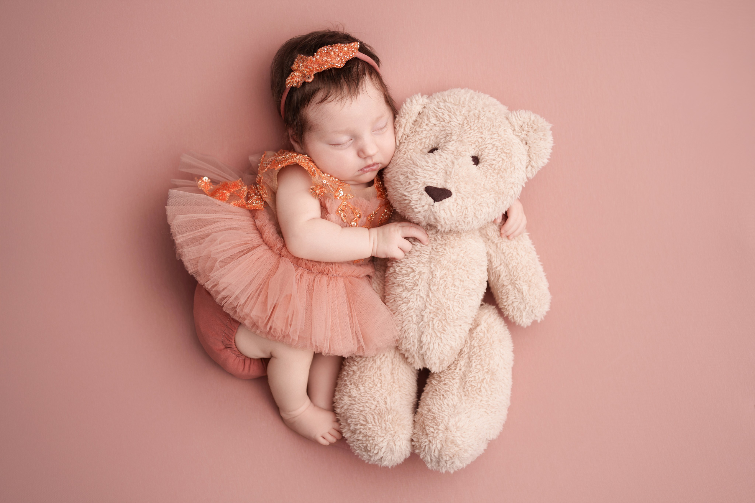 Фотосессия новорожденных | Галерея трогательных кадров малышей в стиле newborn. Фотосессия новорожденных в Москве и Московской области | Профессиональный фотограф newborn — Татьяна Иванова