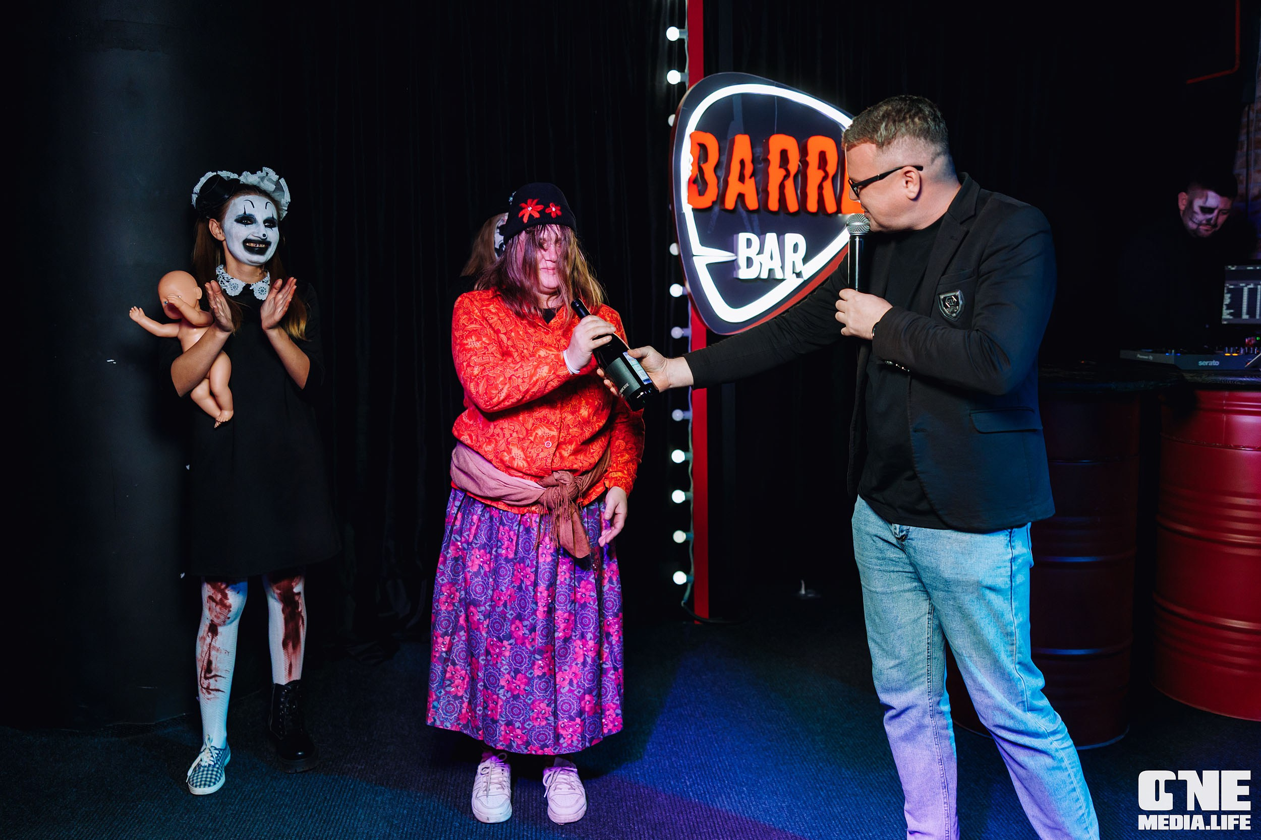 Фоторепортаж из бара Баррэ. One Media Life: фоторепортажи, фотоотчеты с мероприятий и заведений