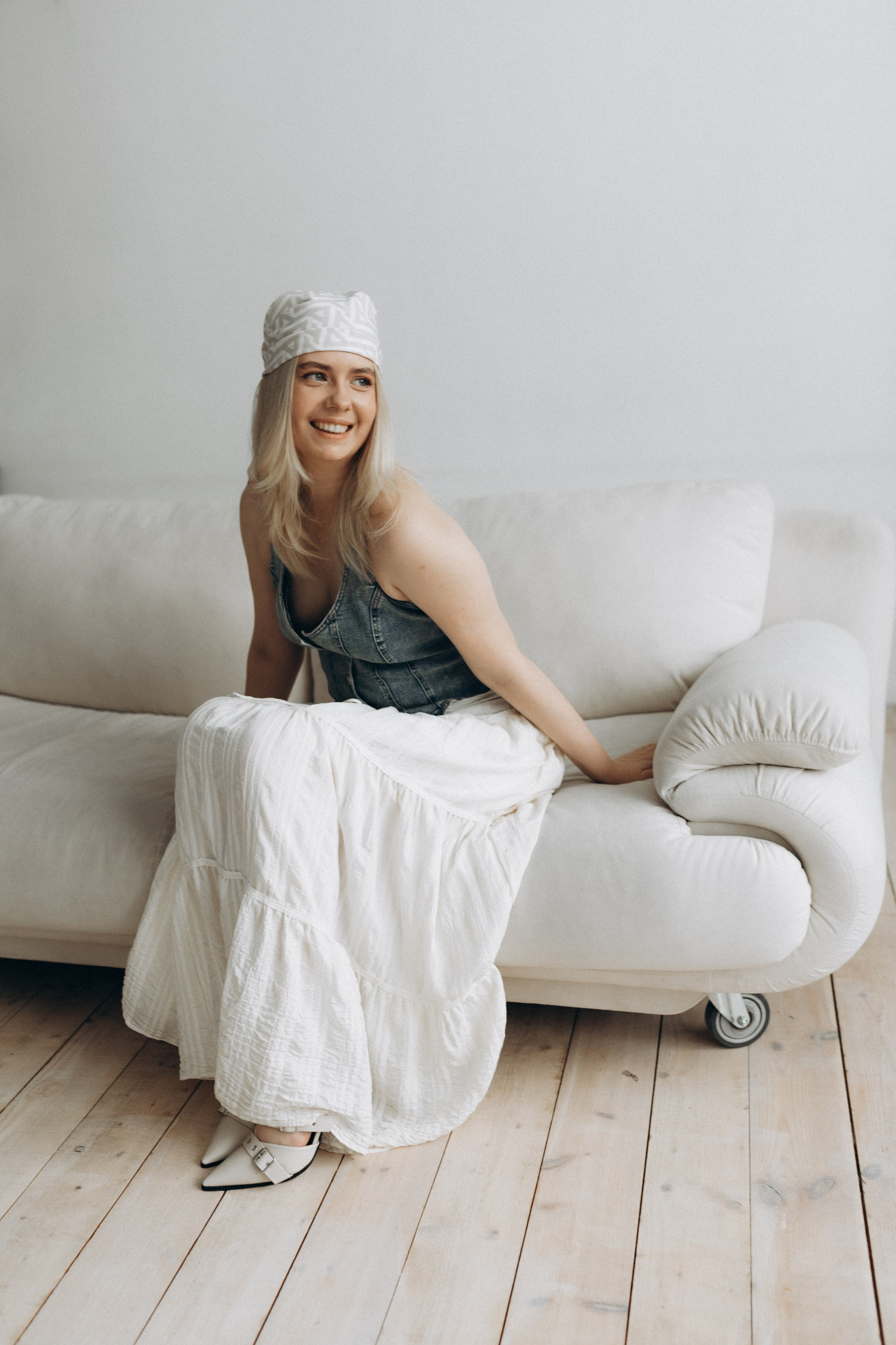 Нежная фотосессия в студии. Фотограф в Санкт-Петербурге и Уфе Алина Шаймухаметова