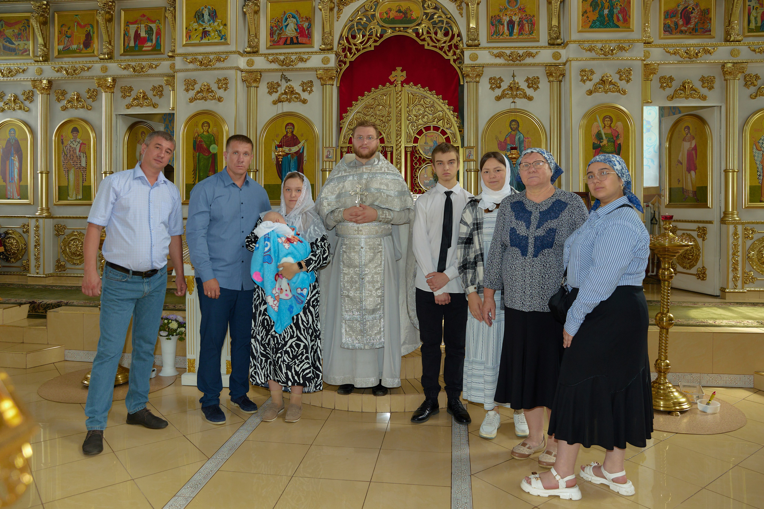 Крещение Дмитрия. Свадебный и семейный фотограф г. Саранск